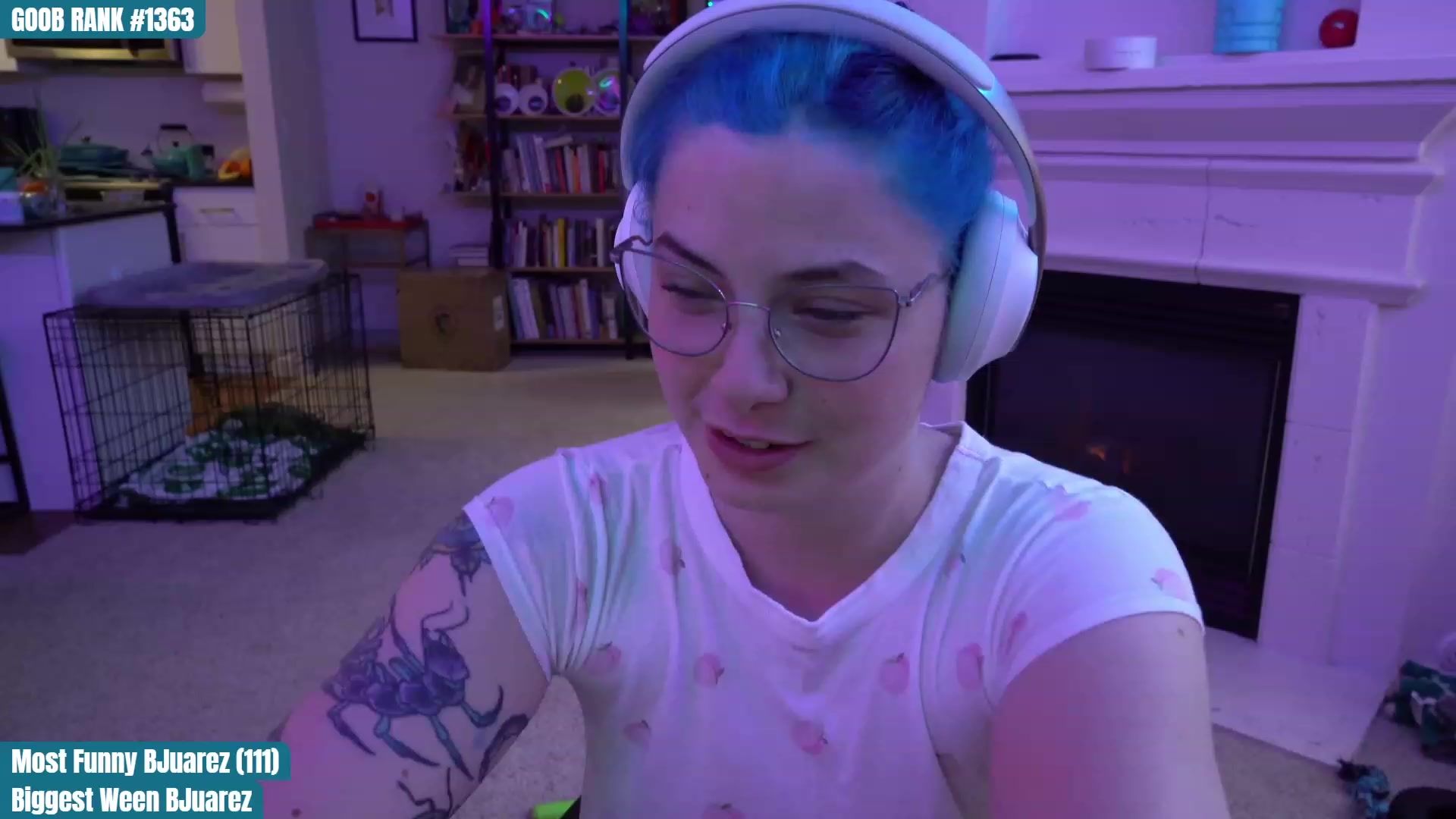 Gallery image thumbnail from CreaminQueen's myfreecams stream on, 03/25/2023, 24:01 image 7 of 20