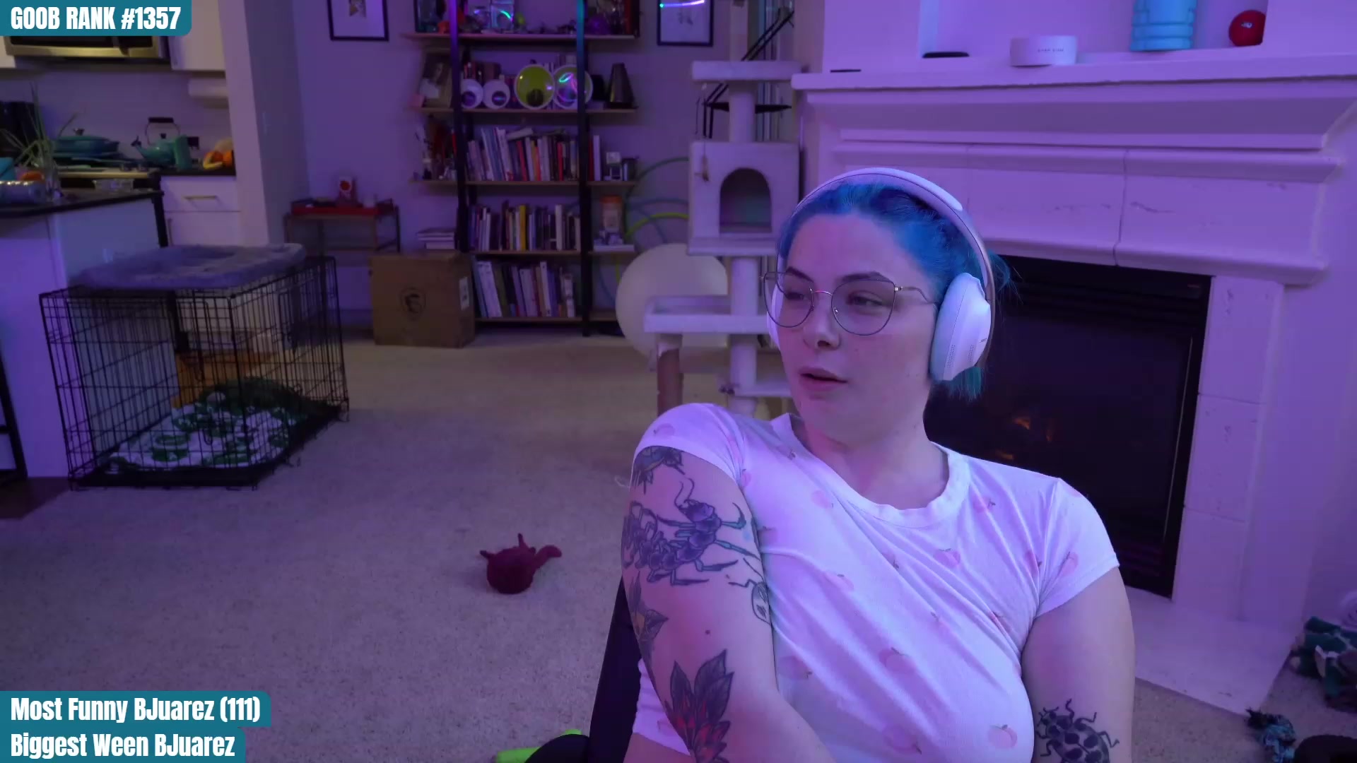 Gallery image thumbnail from CreaminQueen's myfreecams stream on, 03/25/2023, 24:01 image 9 of 20
