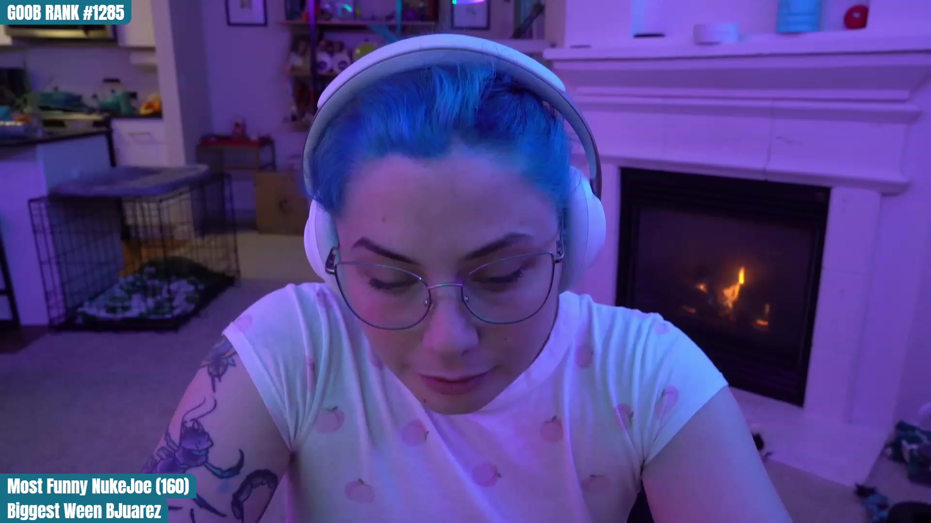 Gallery image thumbnail from CreaminQueen's myfreecams stream on, 03/25/2023, 03:33 image 11 of 20