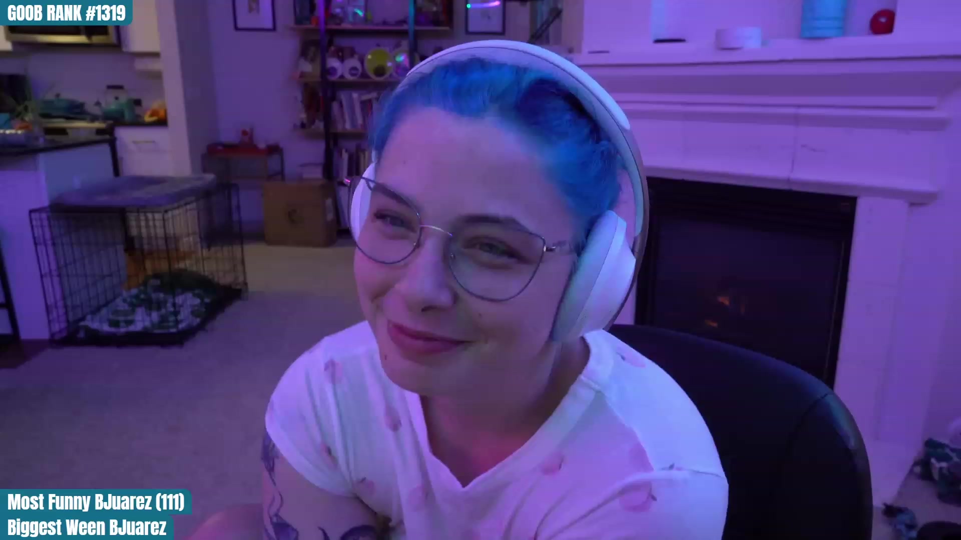 Gallery image thumbnail from CreaminQueen's myfreecams stream on, 03/25/2023, 03:33 image 3 of 20