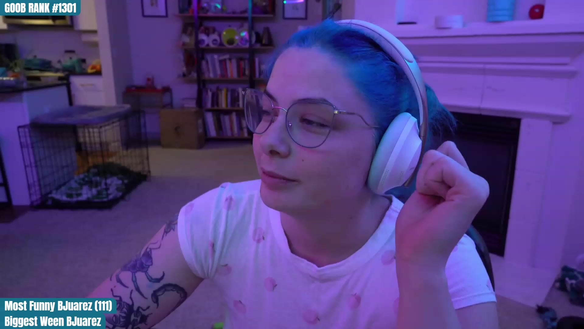Gallery image thumbnail from CreaminQueen's myfreecams stream on, 03/25/2023, 03:33 image 5 of 20