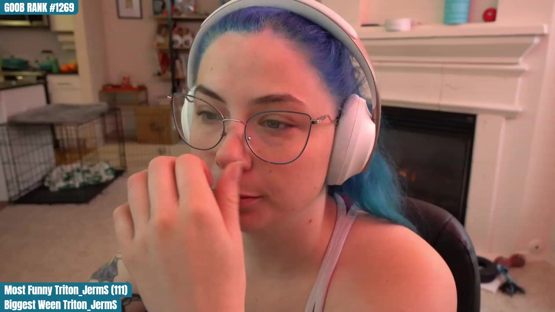Gallery image thumbnail from CreaminQueen's myfreecams stream on, 03/26/2023, 19:39 image 9 of 20