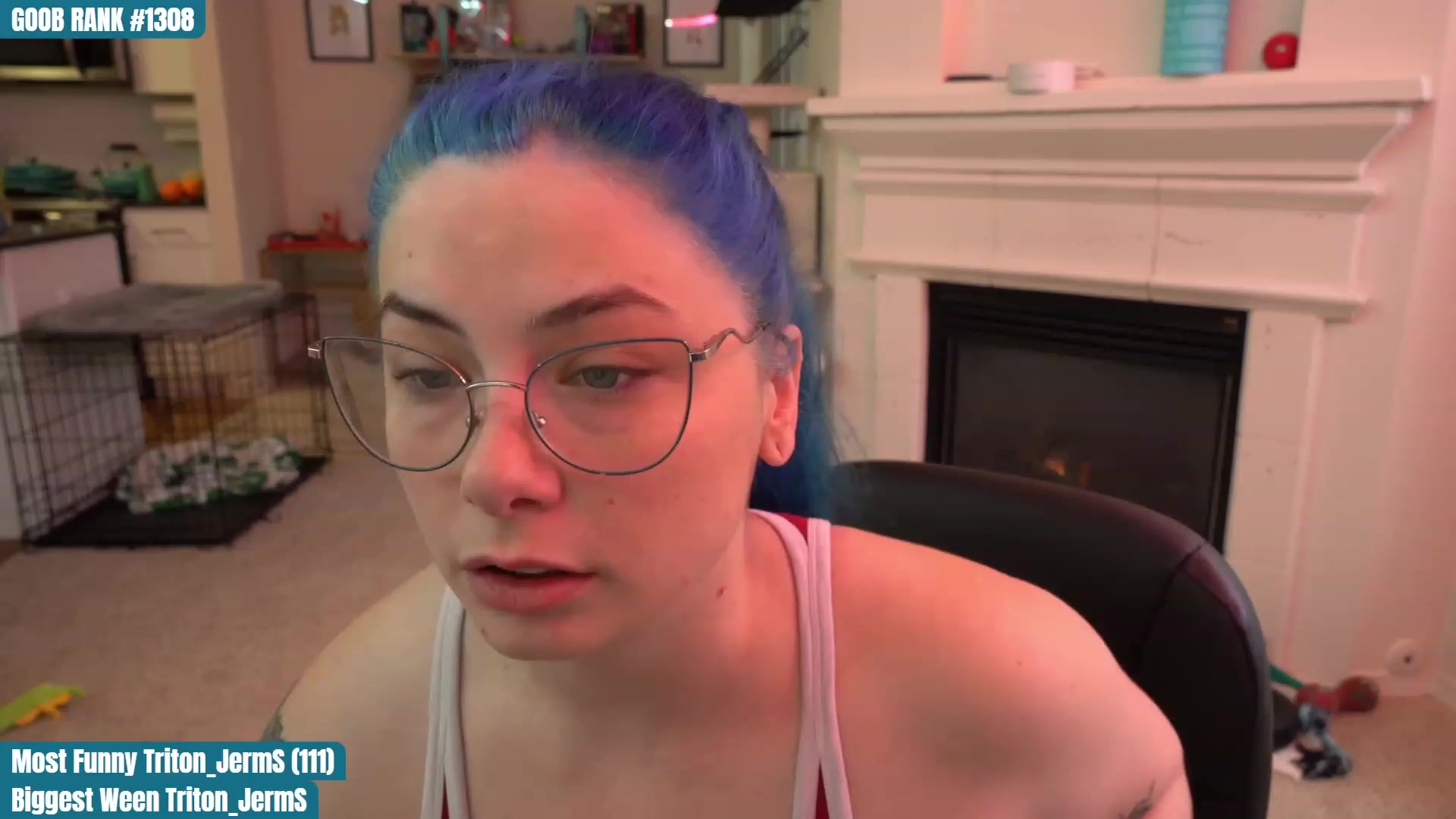 Gallery image thumbnail from CreaminQueen's myfreecams stream on, 03/26/2023, 19:39 image 4 of 20