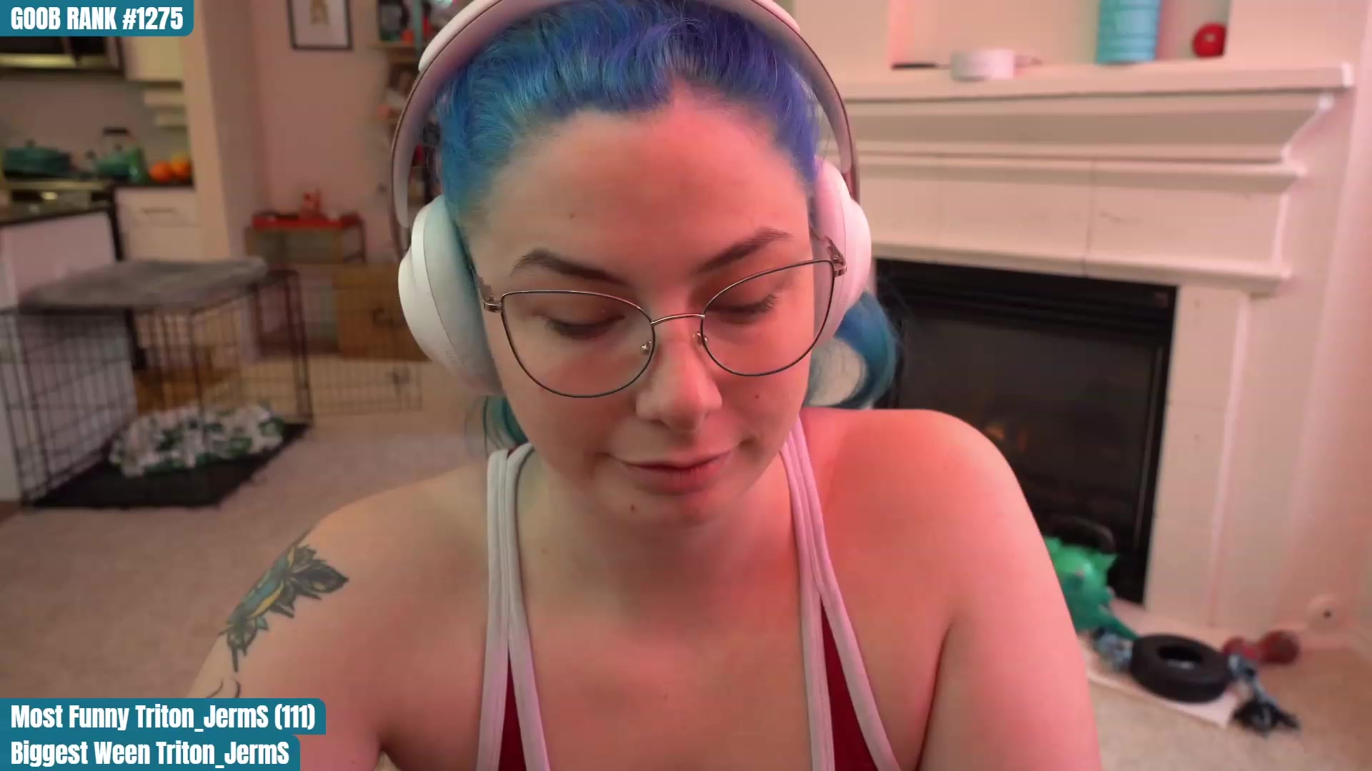 Gallery image thumbnail from CreaminQueen's myfreecams stream on, 03/26/2023, 19:39 image 8 of 20