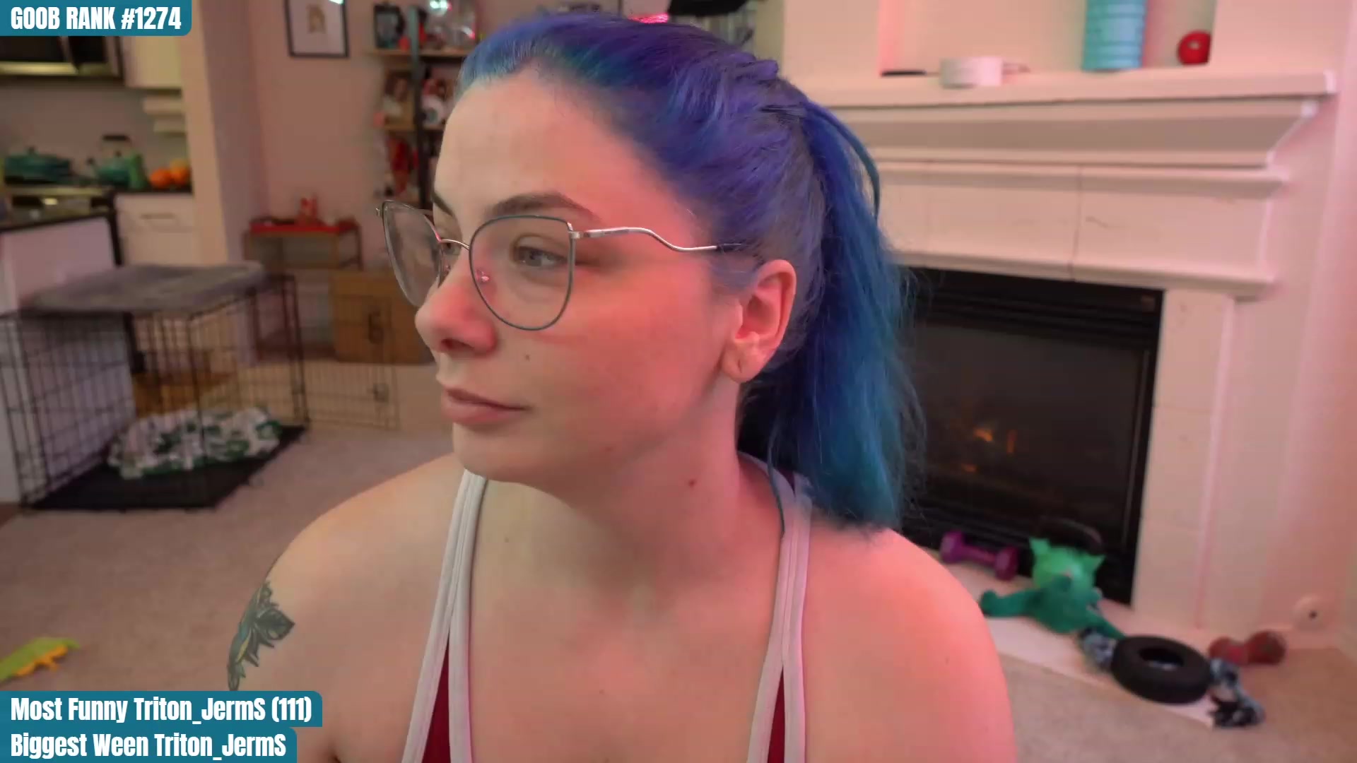 Gallery image thumbnail from CreaminQueen's myfreecams stream on, 03/26/2023, 19:39 image 6 of 20