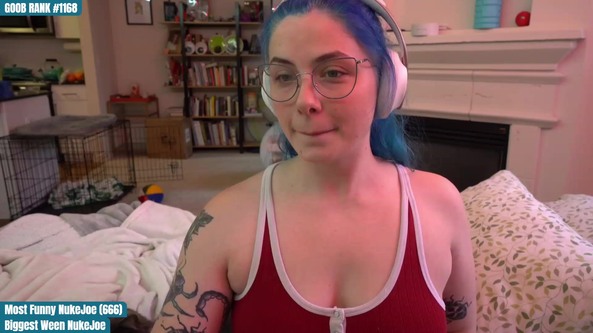 Gallery image thumbnail from CreaminQueen's myfreecams stream on, 03/27/2023, 01:47 image 14 of 20