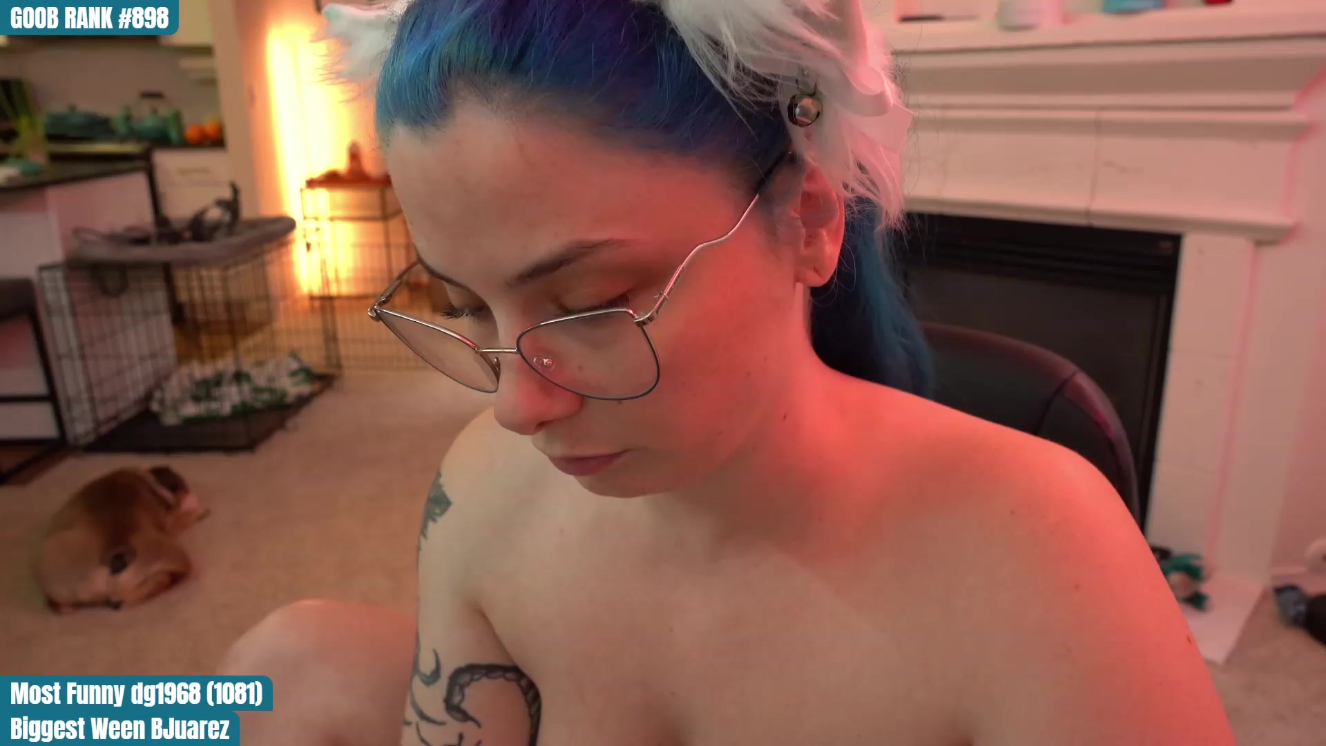 Gallery image thumbnail from CreaminQueen's myfreecams stream on, 03/28/2023, 01:59 image 19 of 20