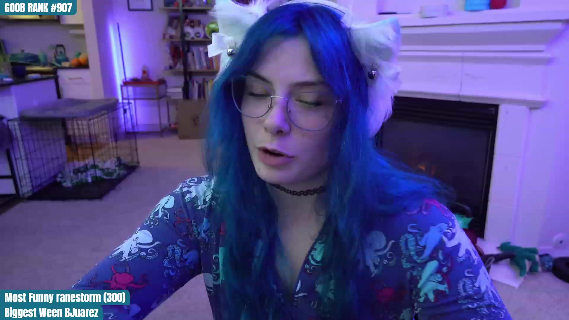 Gallery image thumbnail from CreaminQueen's myfreecams stream on, 03/29/2023, 02:16 image 7 of 20