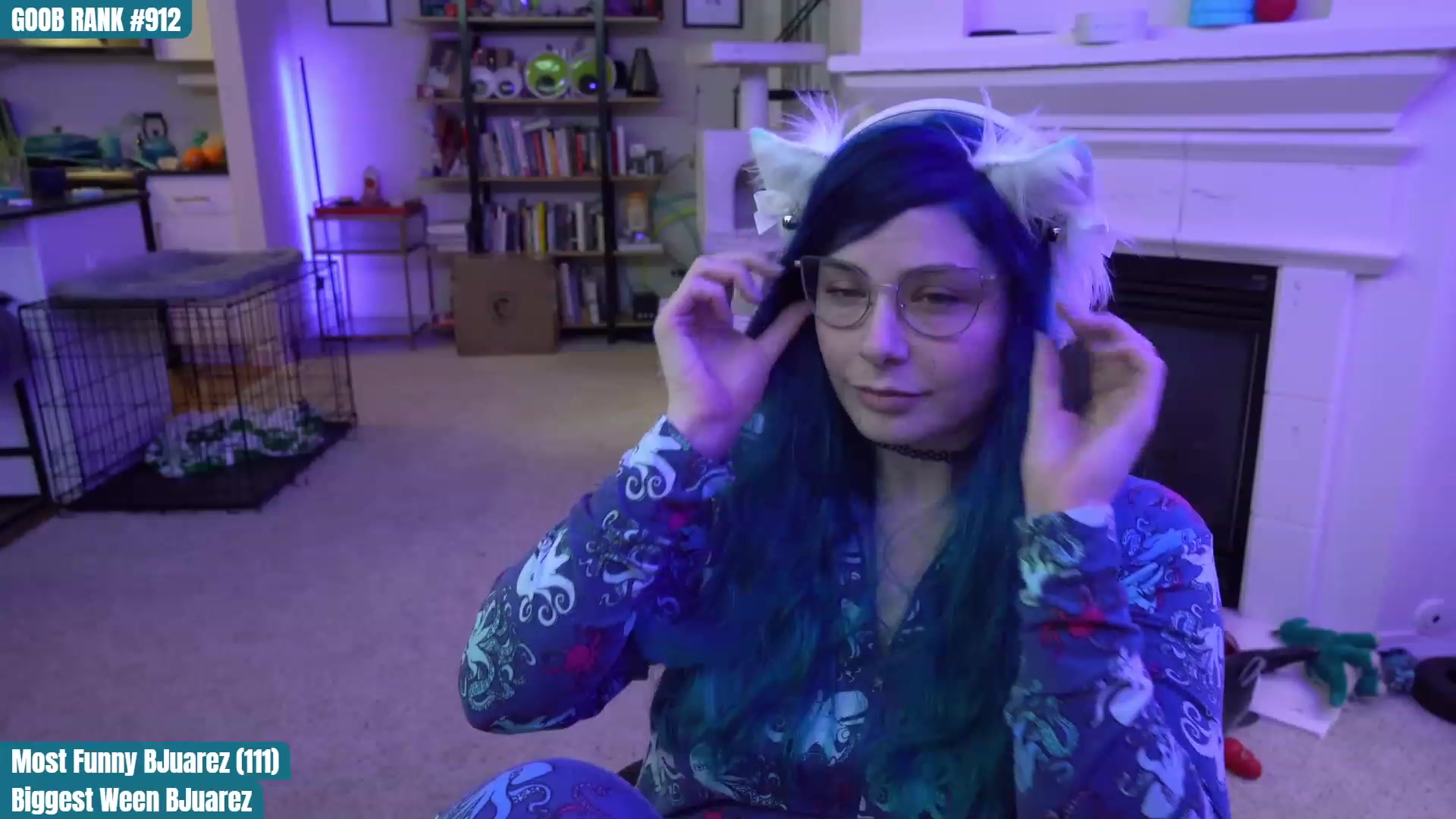Gallery image thumbnail from CreaminQueen's myfreecams stream on, 03/29/2023, 02:16 image 4 of 20