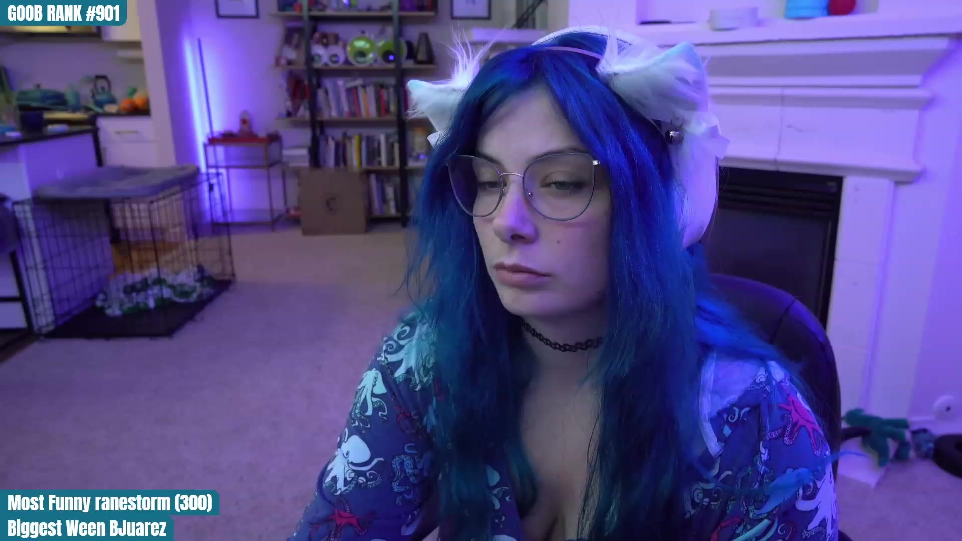 Gallery image thumbnail from CreaminQueen's myfreecams stream on, 03/29/2023, 02:16 image 15 of 20