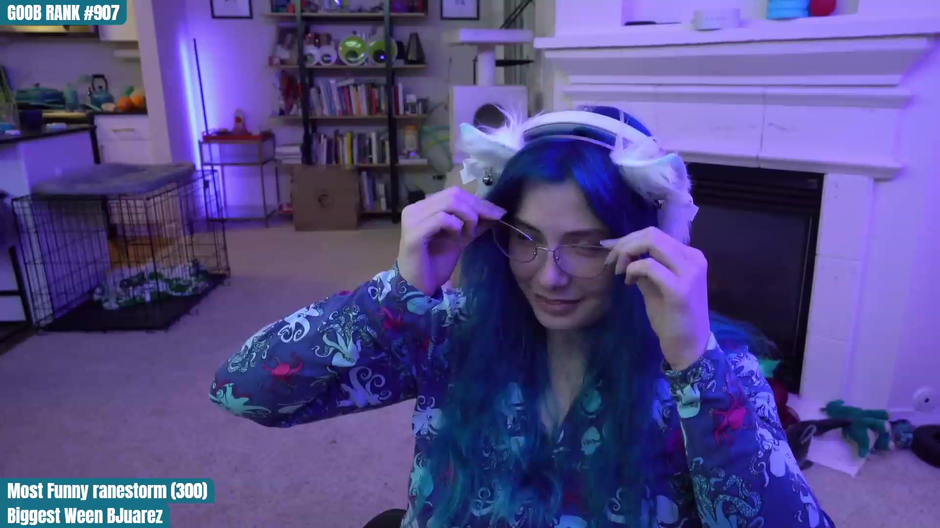 Gallery image thumbnail from CreaminQueen's myfreecams stream on, 03/29/2023, 02:16 image 8 of 20