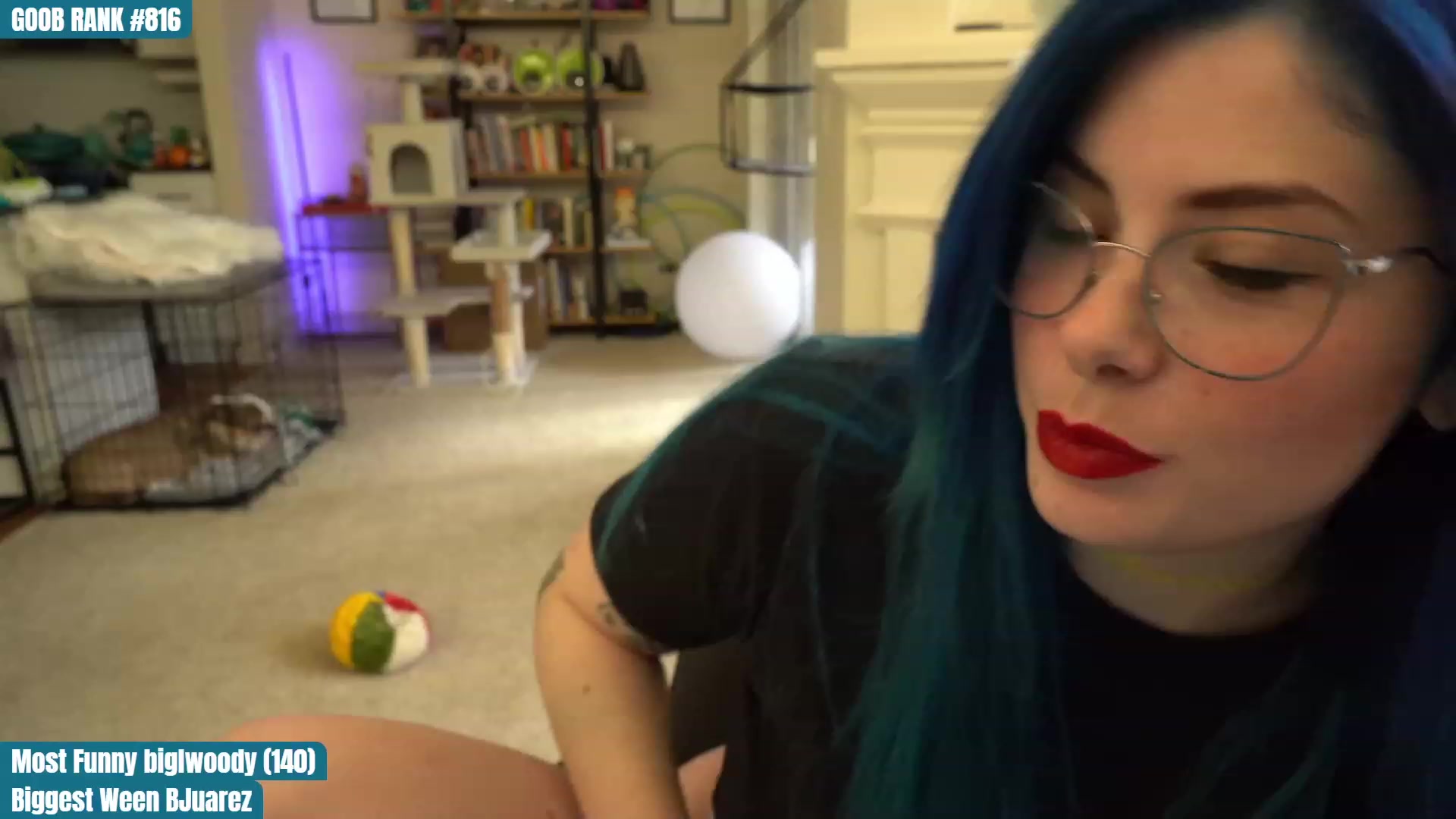 Gallery image thumbnail from CreaminQueen's myfreecams stream on, 03/30/2023, 01:10 image 14 of 20