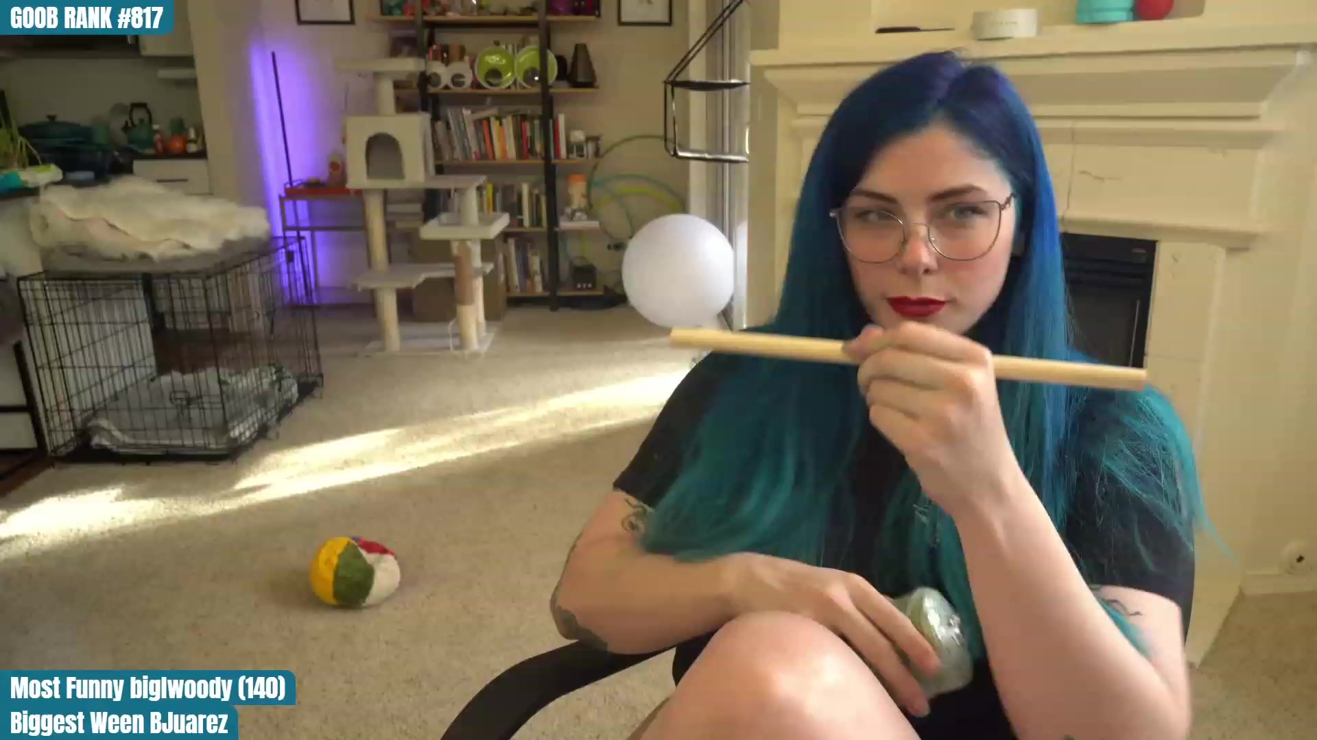 Gallery image thumbnail from CreaminQueen's myfreecams stream on, 03/30/2023, 01:10 image 5 of 20