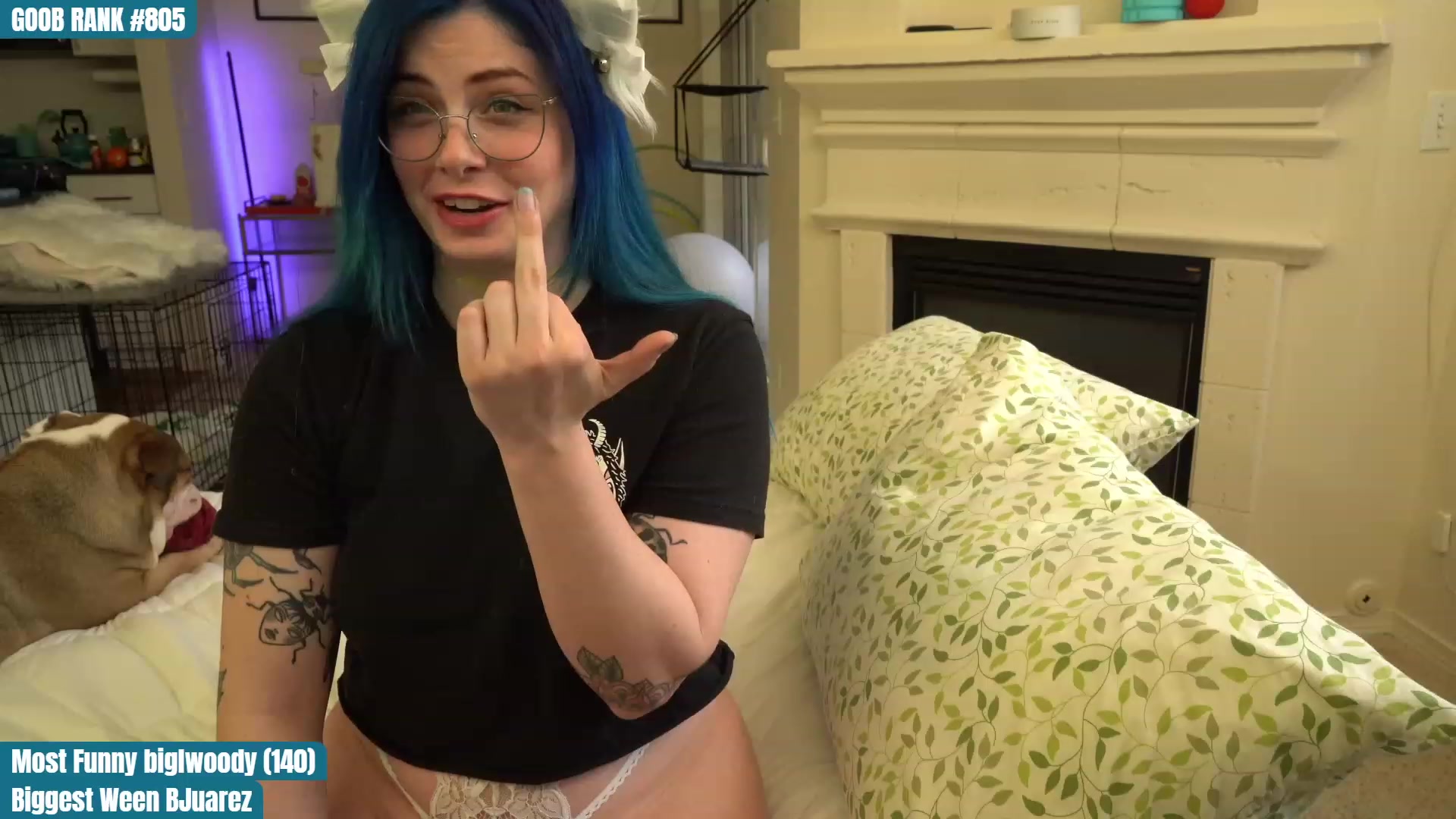 Gallery image thumbnail from CreaminQueen's myfreecams stream on, 03/30/2023, 02:17 image 15 of 20