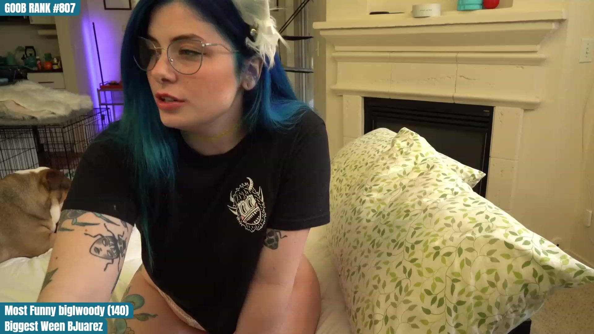 Gallery image thumbnail from CreaminQueen's myfreecams stream on, 03/30/2023, 02:17 image 13 of 20