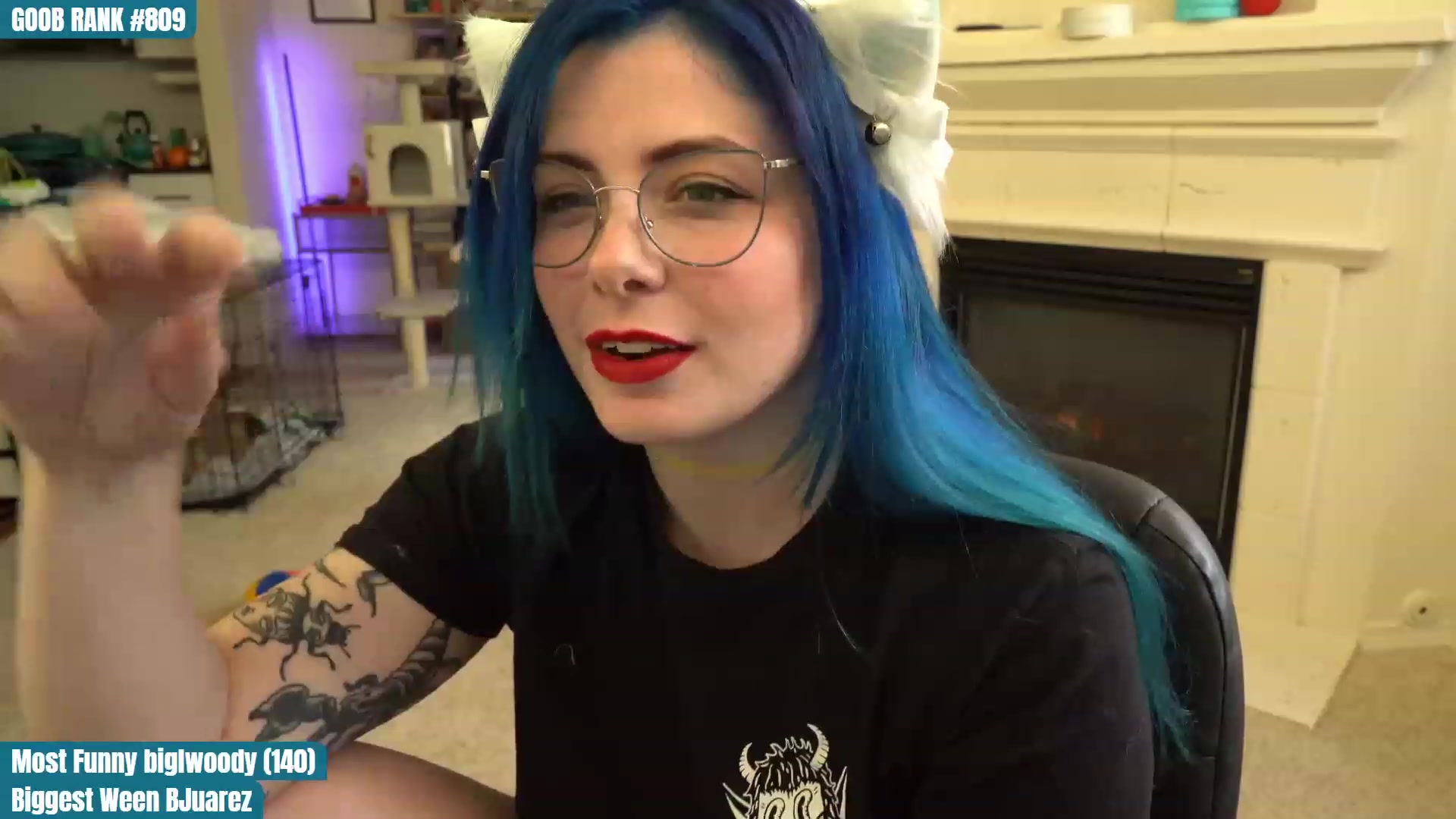 Gallery image thumbnail from CreaminQueen's myfreecams stream on, 03/30/2023, 02:17 image 11 of 20