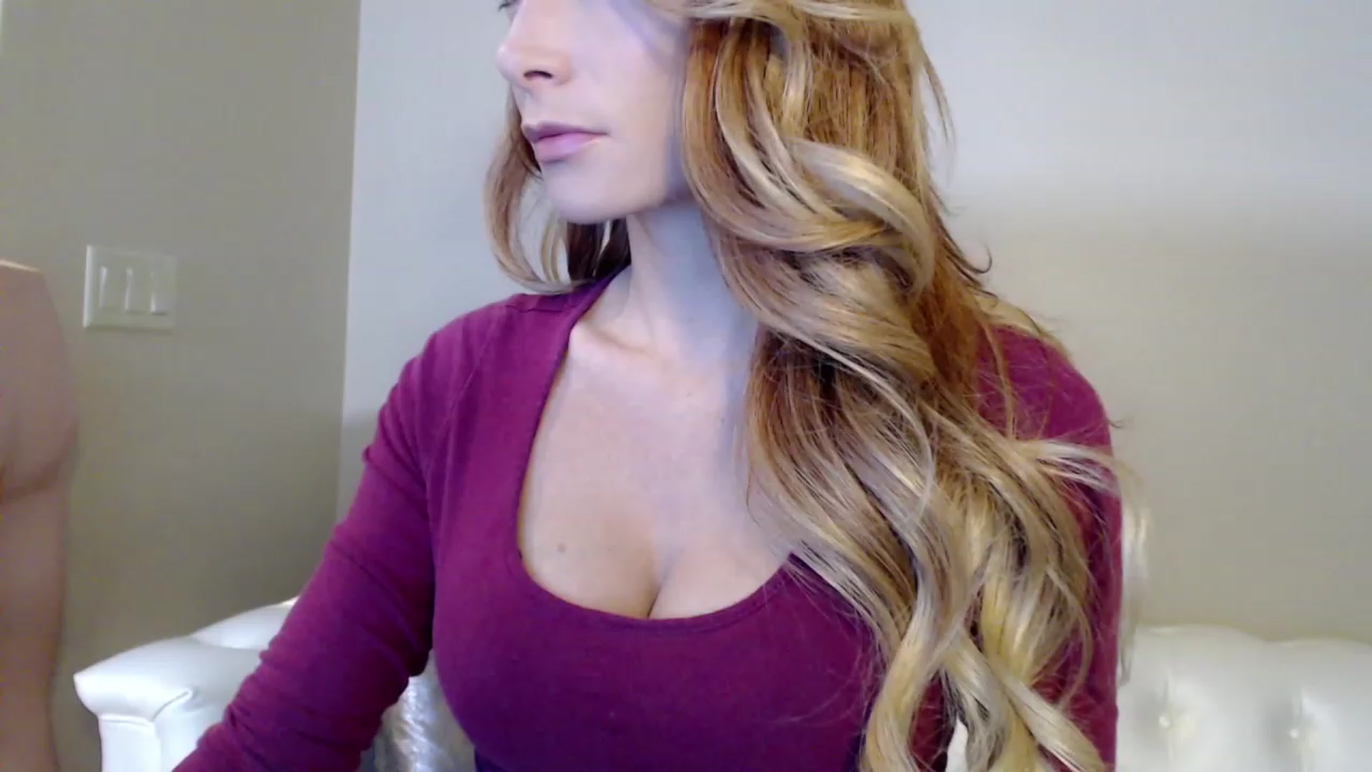 Gallery image thumbnail from Creampie_Me's myfreecams stream on, 12/13/2022, 03:45 image 17 of 20