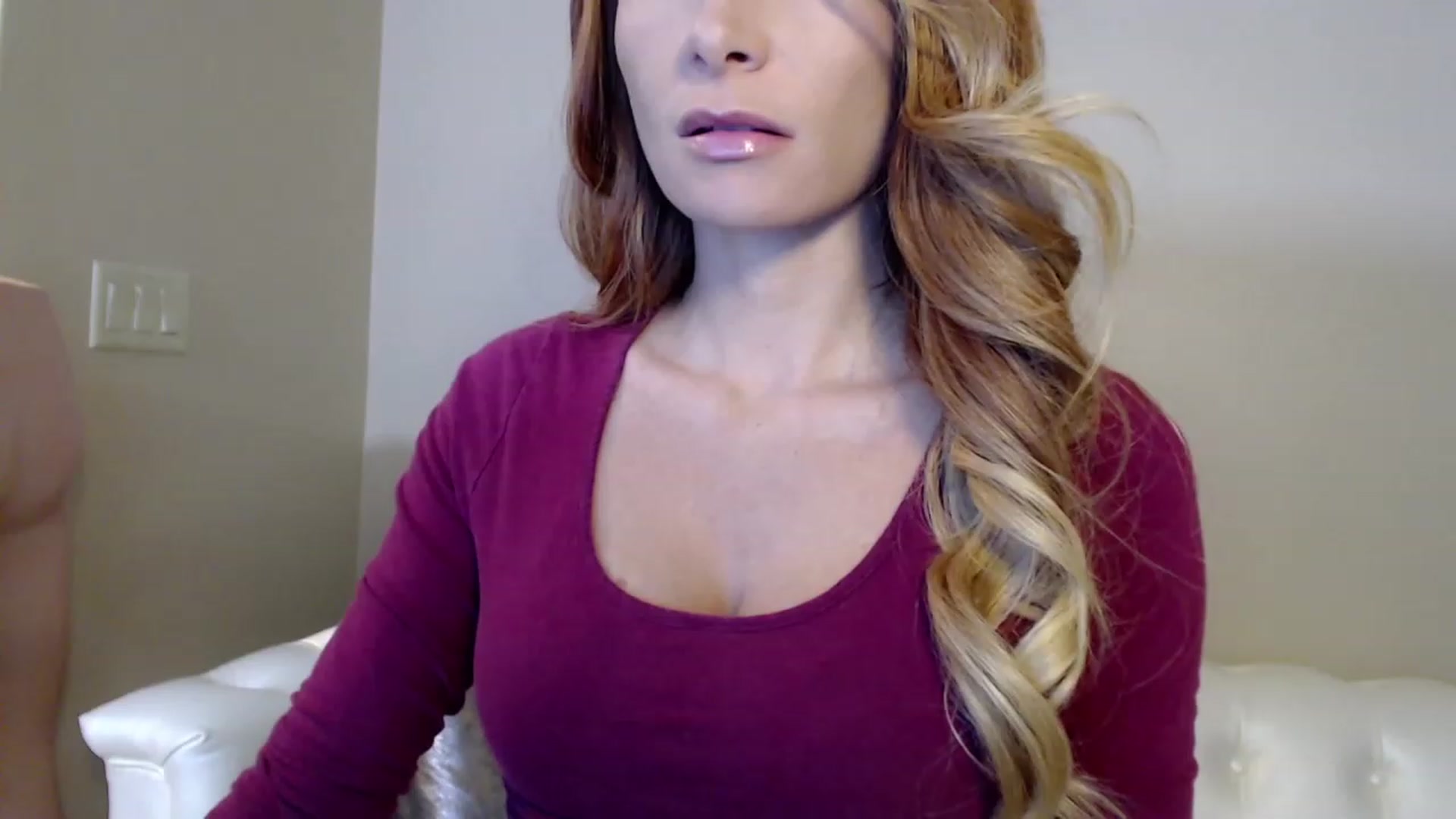 Gallery image thumbnail from Creampie_Me's myfreecams stream on, 12/13/2022, 03:45 image 7 of 20