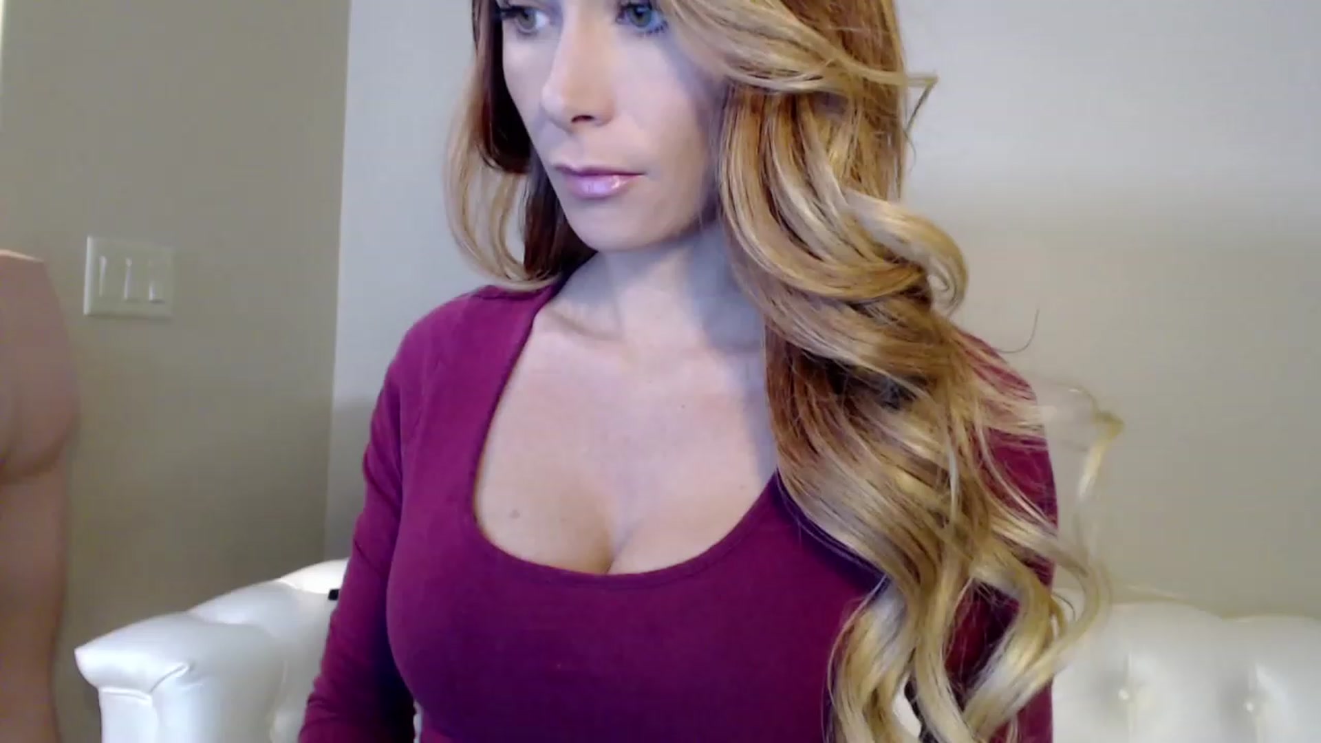 Gallery image thumbnail from Creampie_Me's myfreecams stream on, 12/13/2022, 03:45 image 19 of 20
