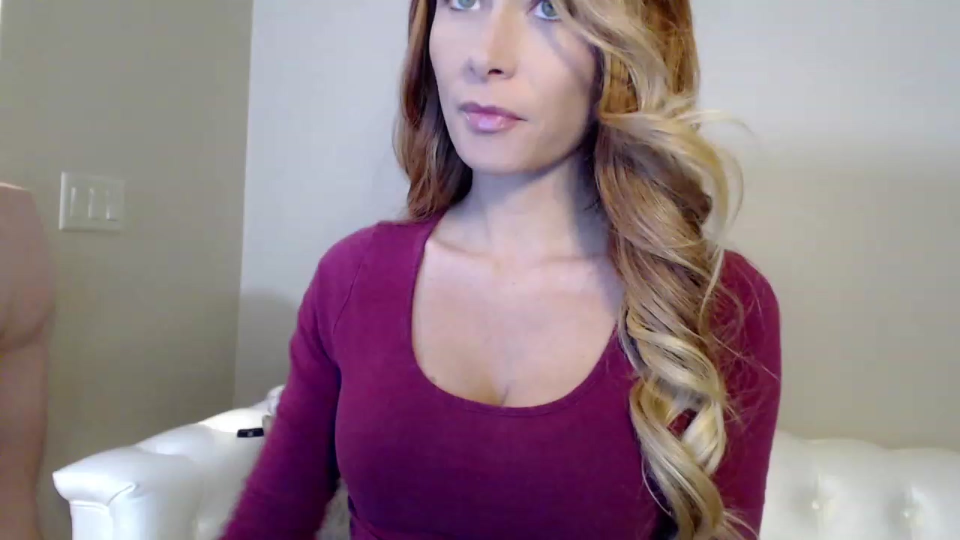 Gallery image thumbnail from Creampie_Me's myfreecams stream on, 12/13/2022, 03:45 image 9 of 20