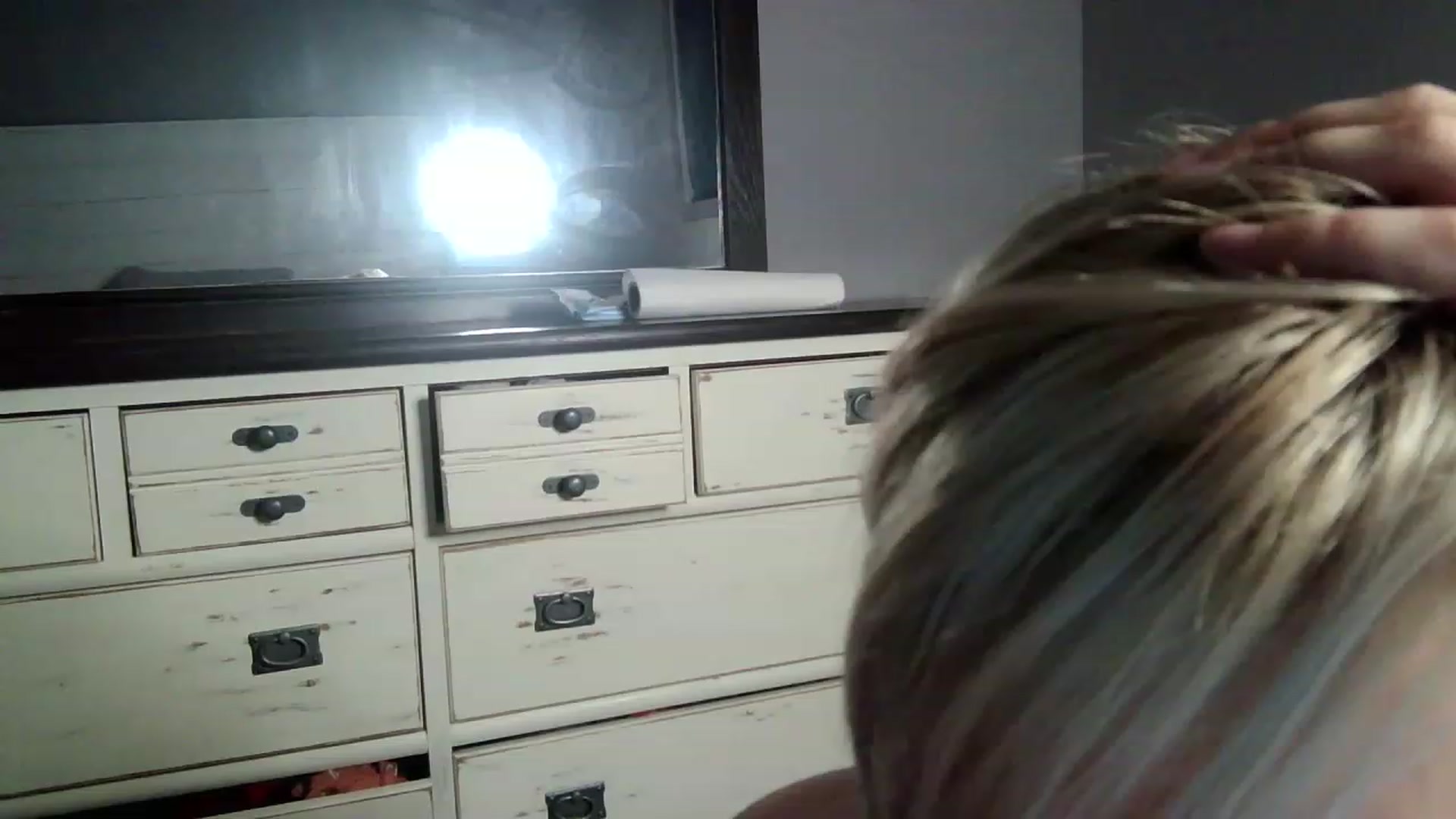 Gallery image thumbnail from Creamsiclexo's myfreecams stream on, 05/26/2023, 06:56 image 15 of 20