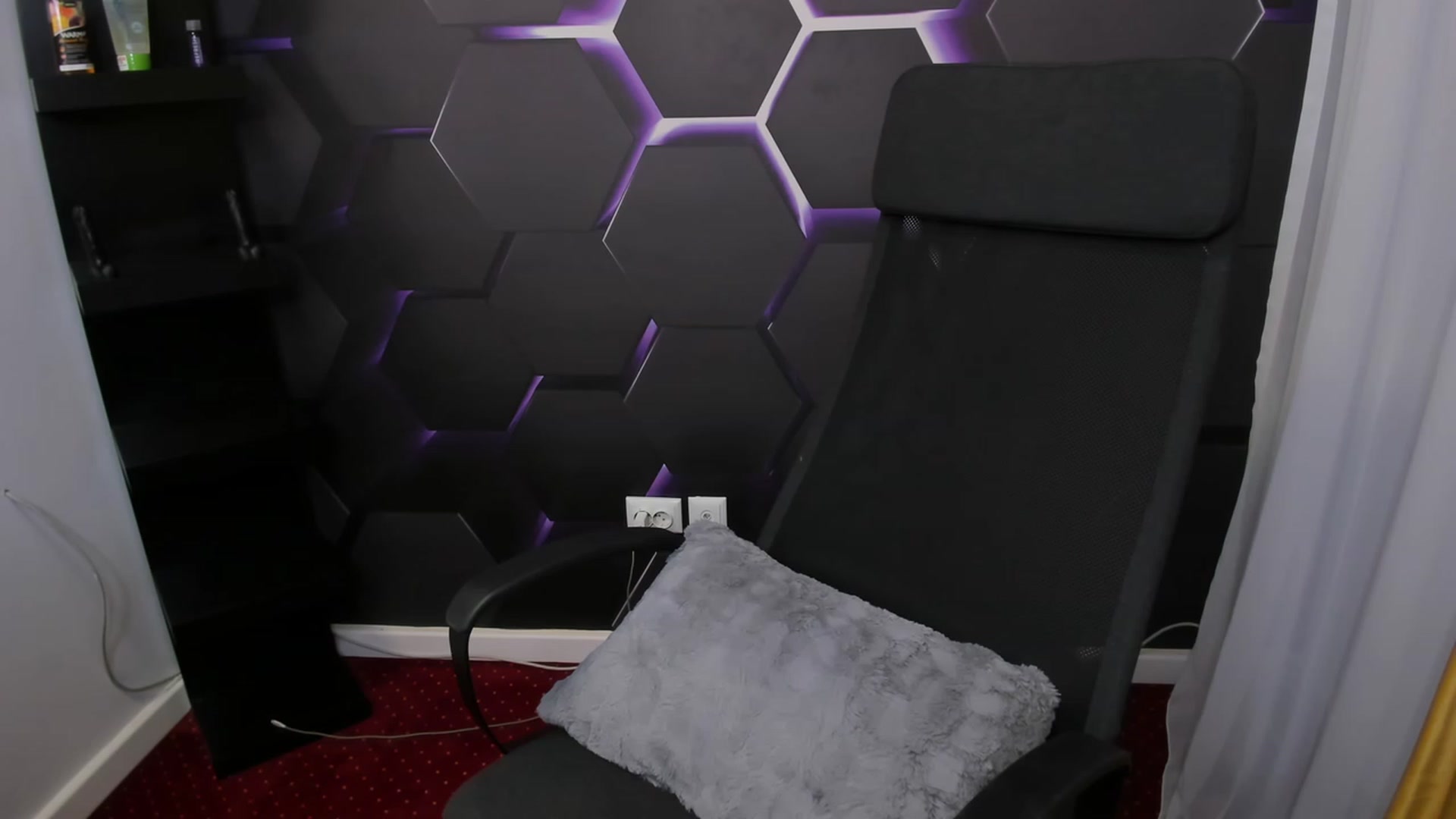 Gallery image thumbnail from CreamyInkk's myfreecams stream on, 10/09/2023, 14:08 image 1 of 20