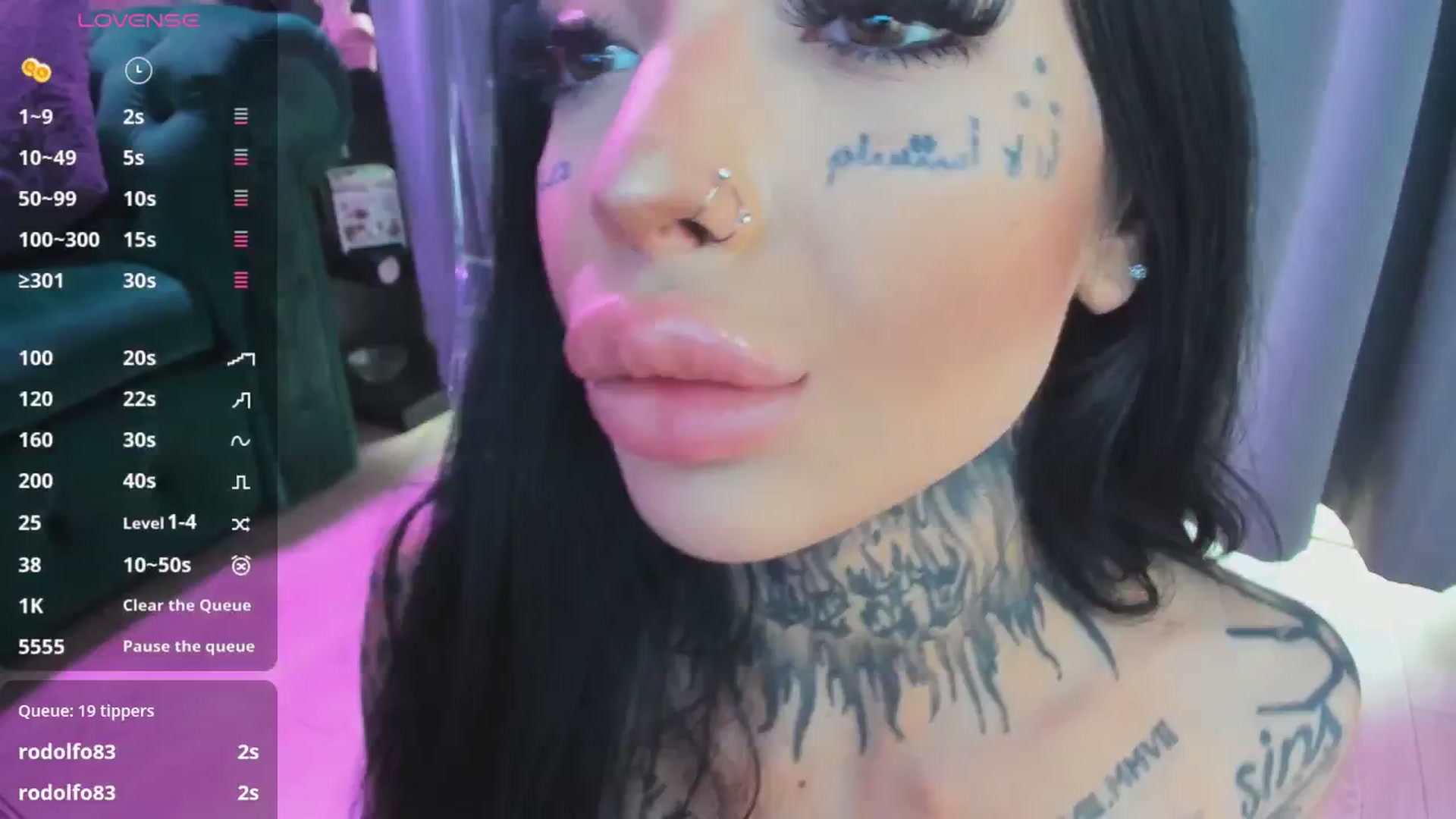 Gallery image thumbnail from CreamyInkk's myfreecams stream on, 03/27/2025, 11:18 image 9 of 20