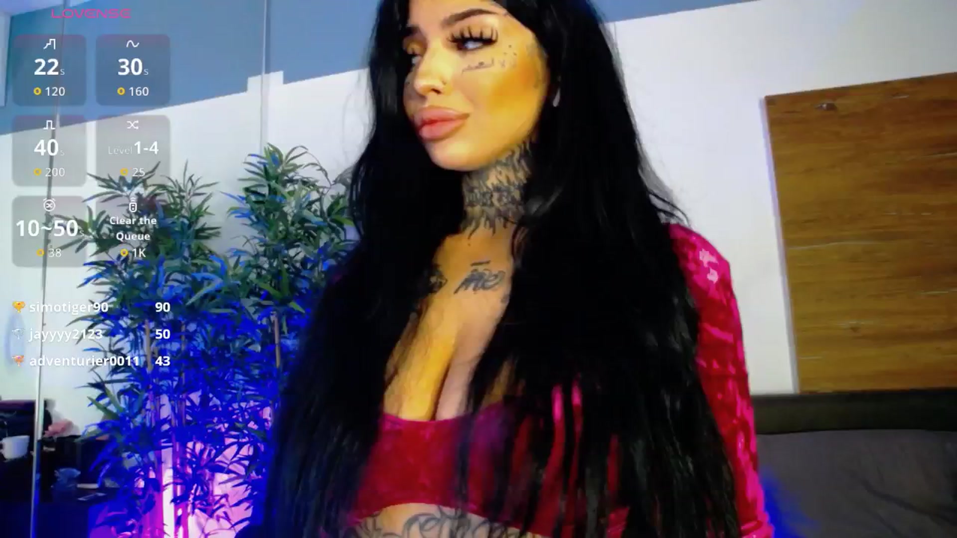 Gallery image thumbnail from CreamyInkk's myfreecams stream on, 12/17/2025, 12:41 image 14 of 20
