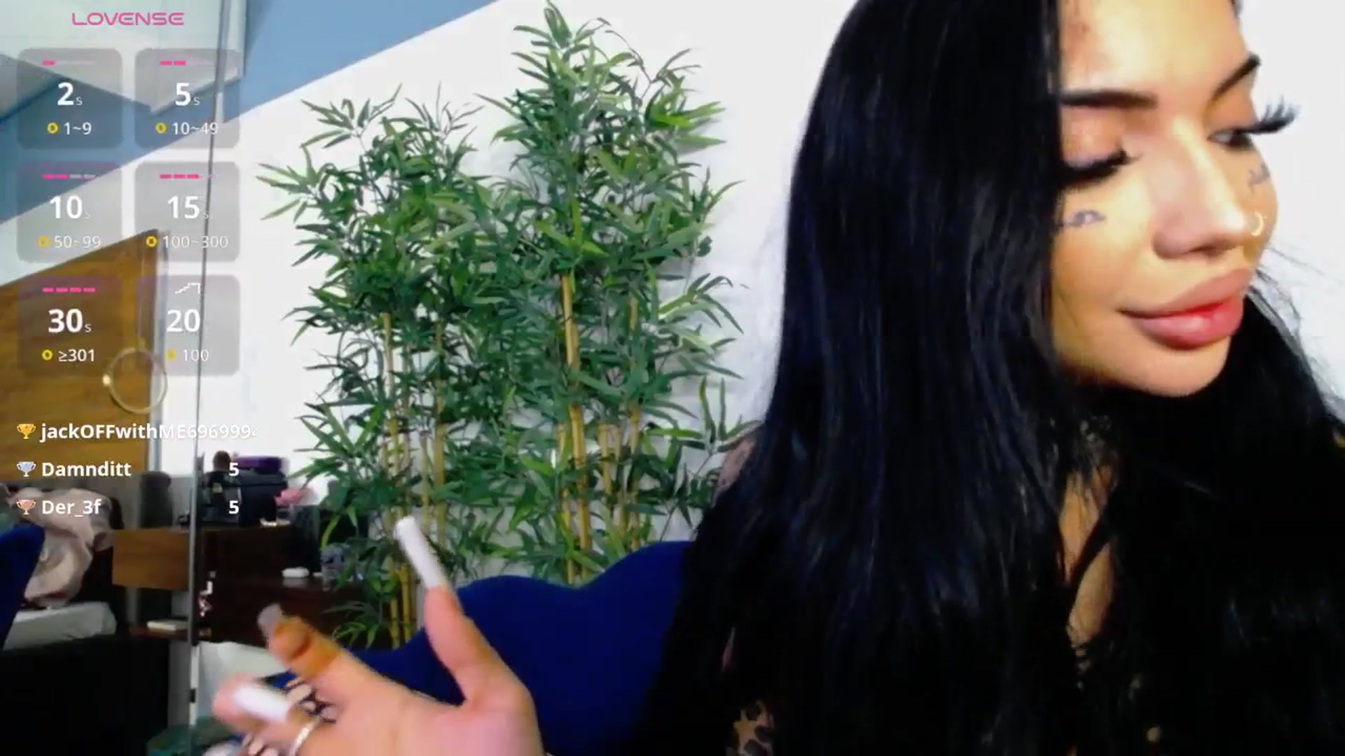 Gallery image thumbnail from CreamyInkk's myfreecams stream on, 12/29/2025, 12:26 image 10 of 20