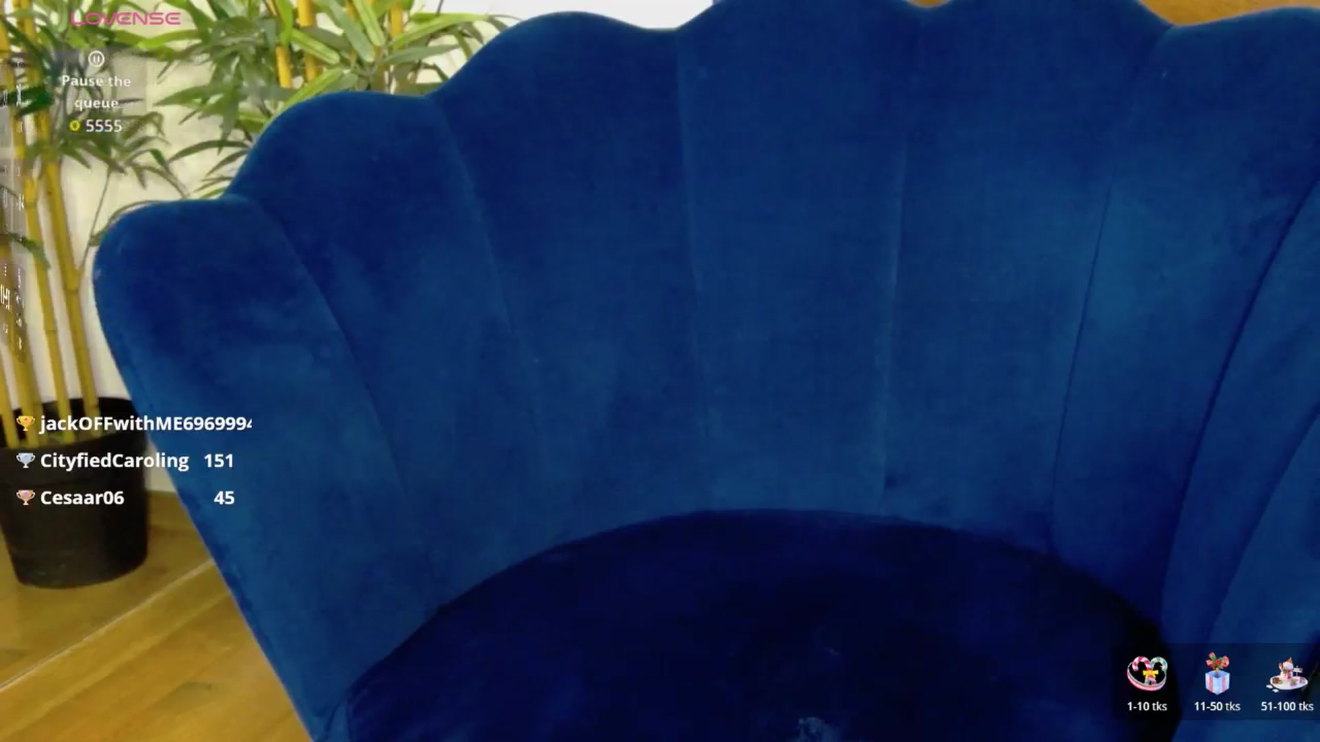 Gallery image thumbnail from CreamyInkk's myfreecams stream on, 12/29/2025, 15:06 image 10 of 20