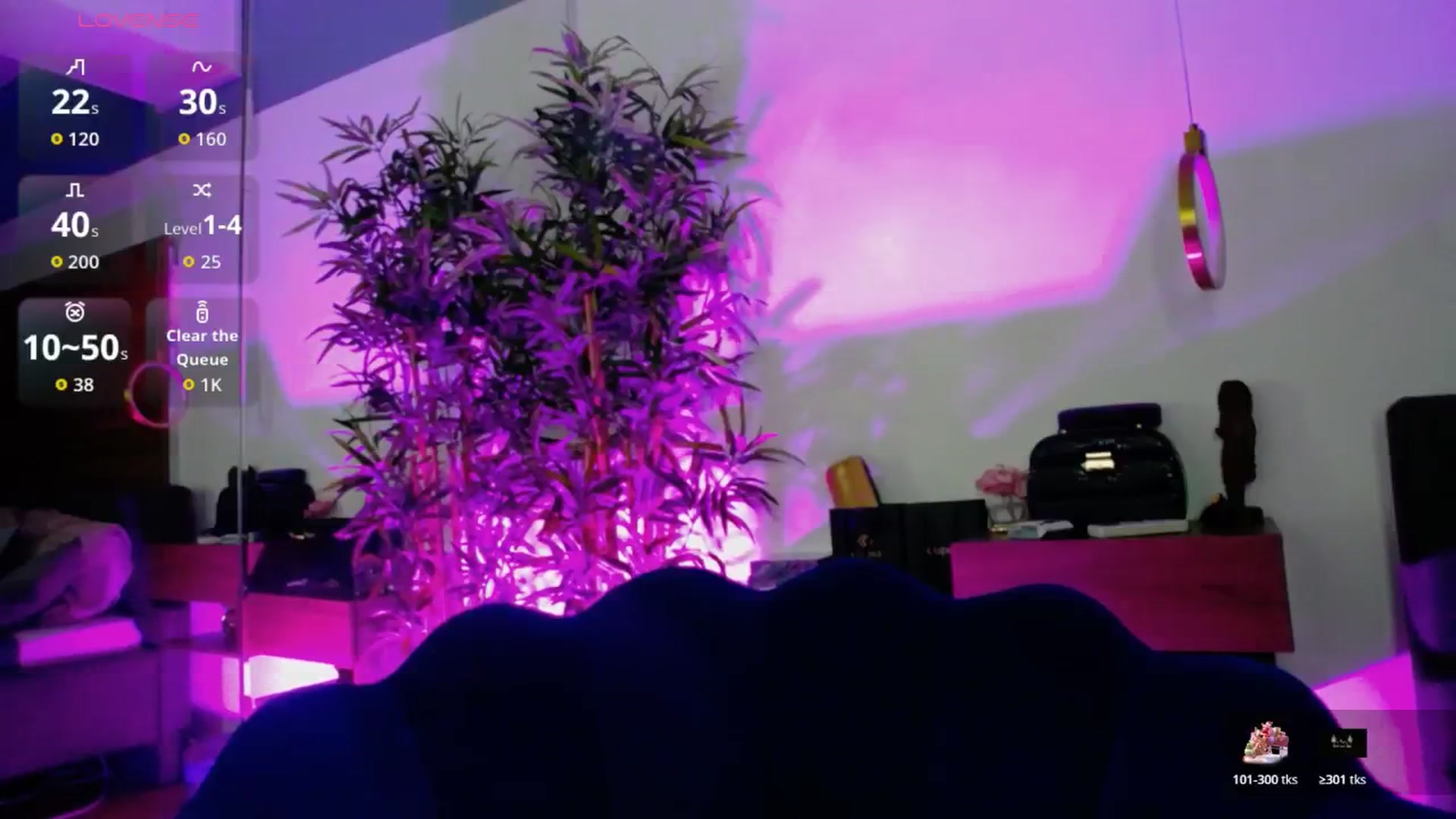 Gallery image thumbnail from CreamyInkk's myfreecams stream on, 01/03/2026, 14:43 image 11 of 20