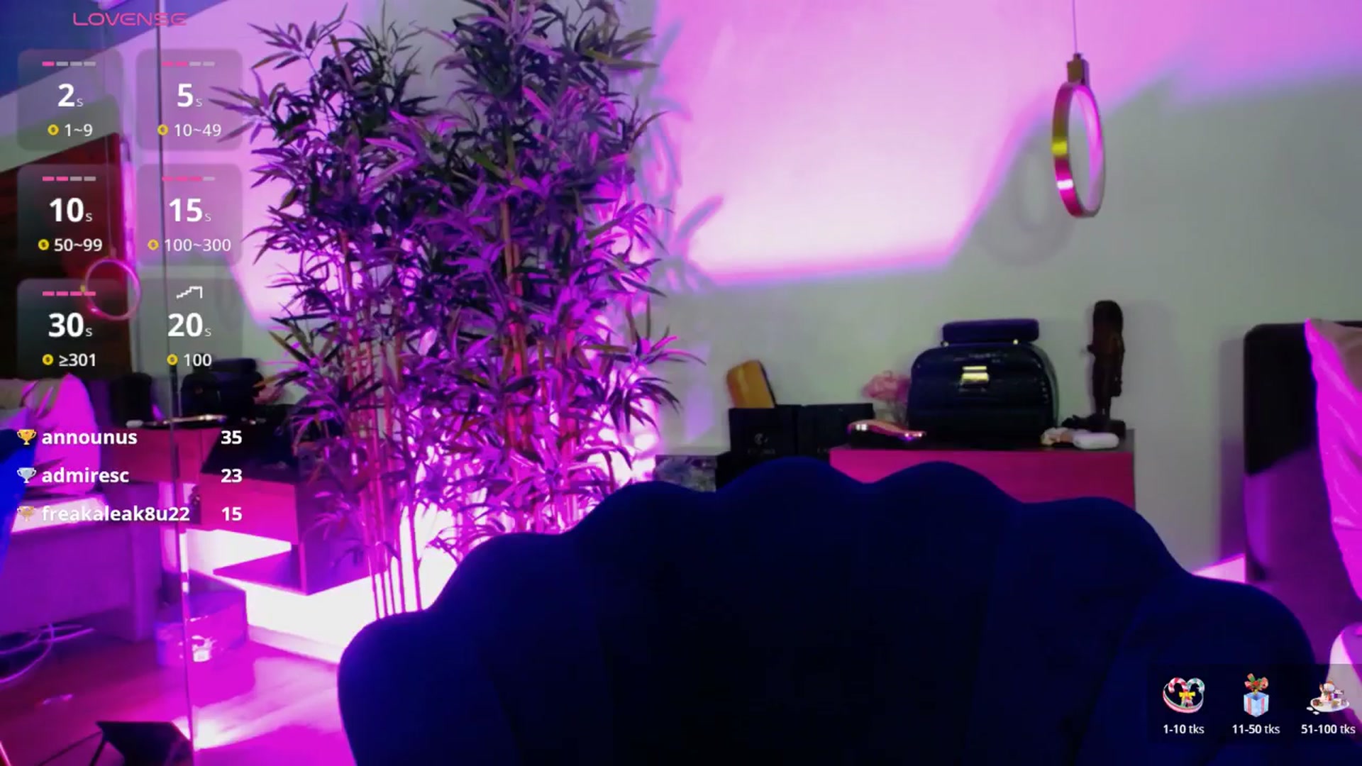 Gallery image thumbnail from CreamyInkk's myfreecams stream on, 01/05/2026, 11:26 image 7 of 20