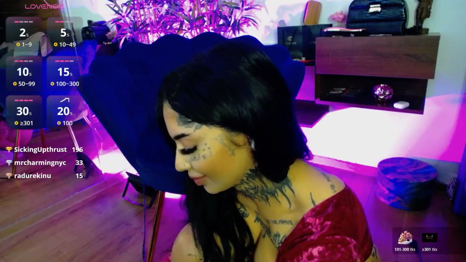 Gallery image thumbnail from CreamyInkk's myfreecams stream on, 01/09/2026, 14:12 image 13 of 20