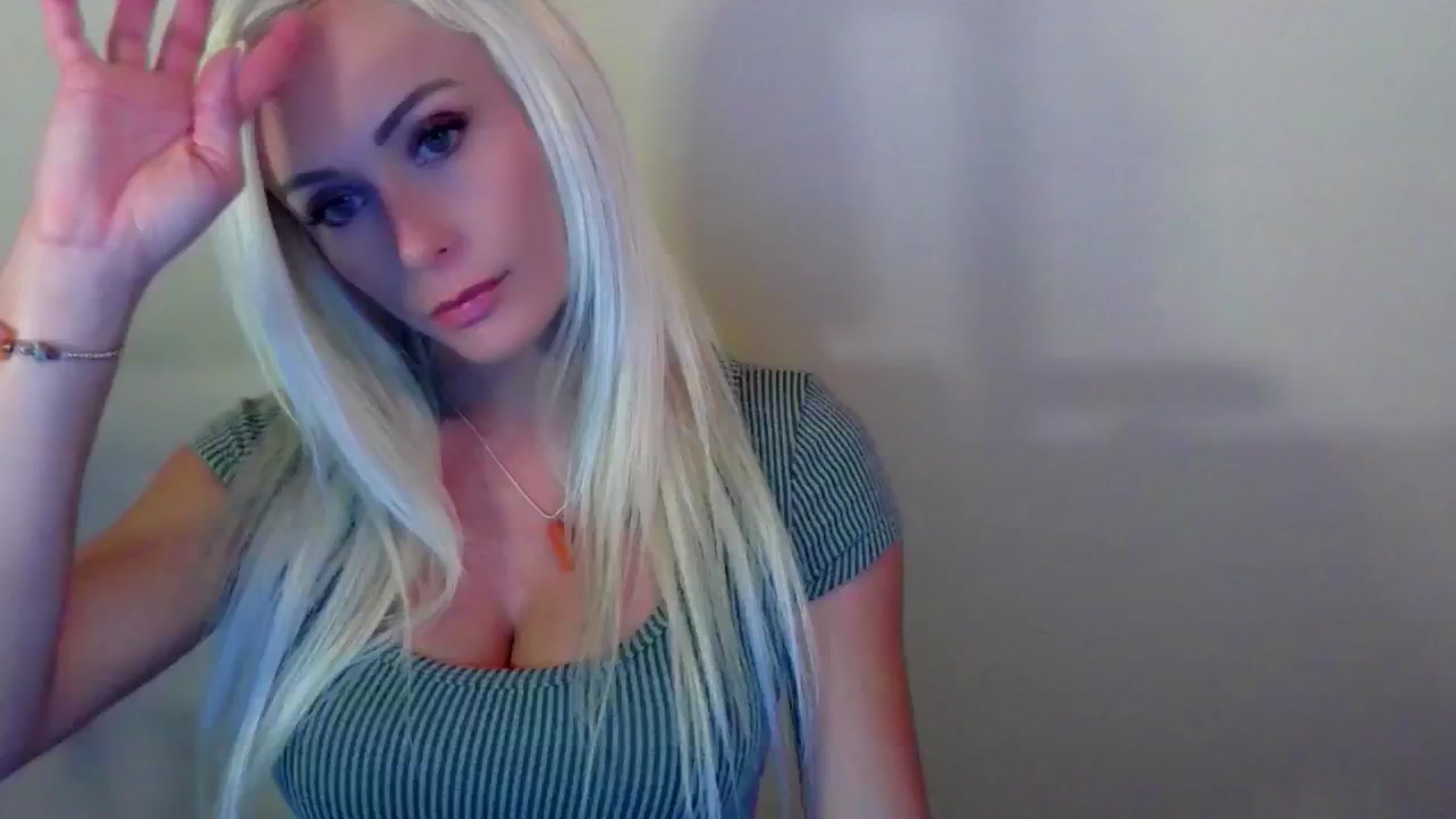 Gallery image thumbnail from Creamy_Puddin's myfreecams stream on, 07/20/2024, 17:23 image 9 of 20
