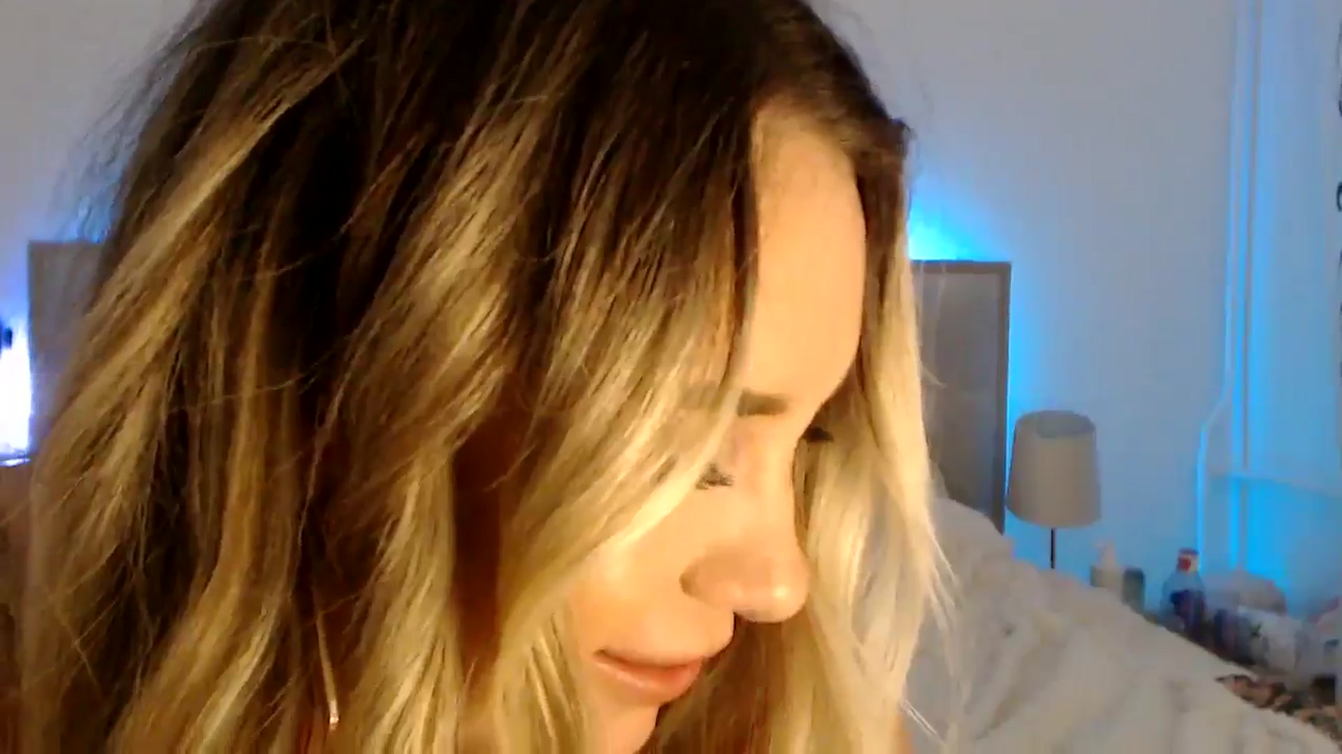 Gallery image thumbnail from CrinnaMania's myfreecams stream on, 10/26/2024, 21:06 image 11 of 20