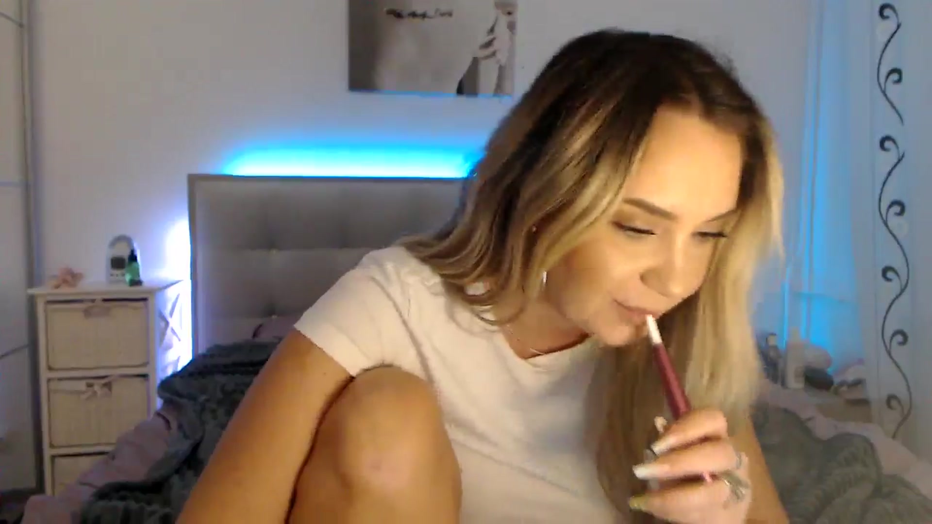 Gallery image thumbnail from CrinnaMania's myfreecams stream on, 10/28/2024, 13:00 image 9 of 20