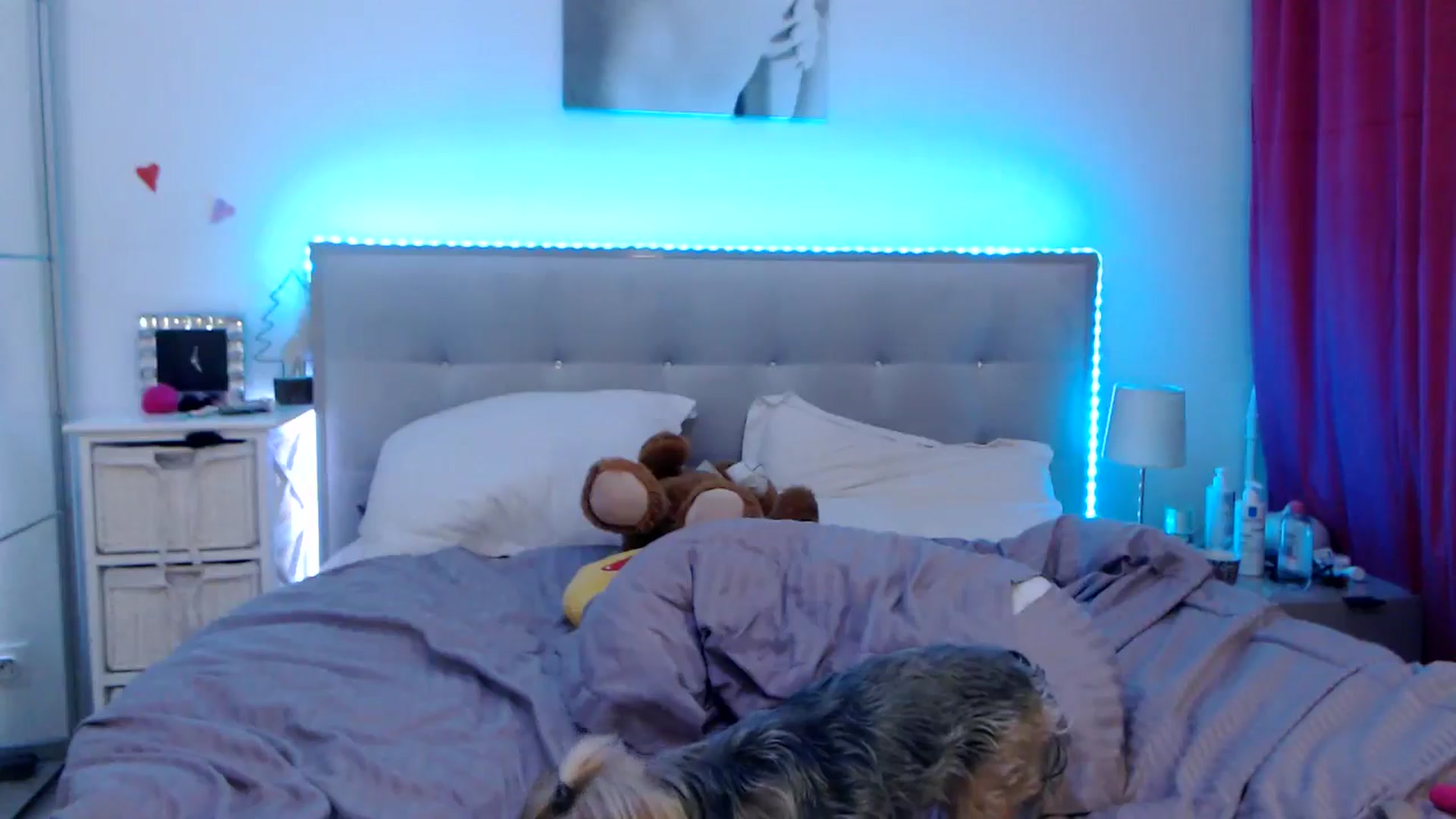Gallery image thumbnail from CrinnaMania's myfreecams stream on, 10/11/2025, 22:19 image 17 of 20