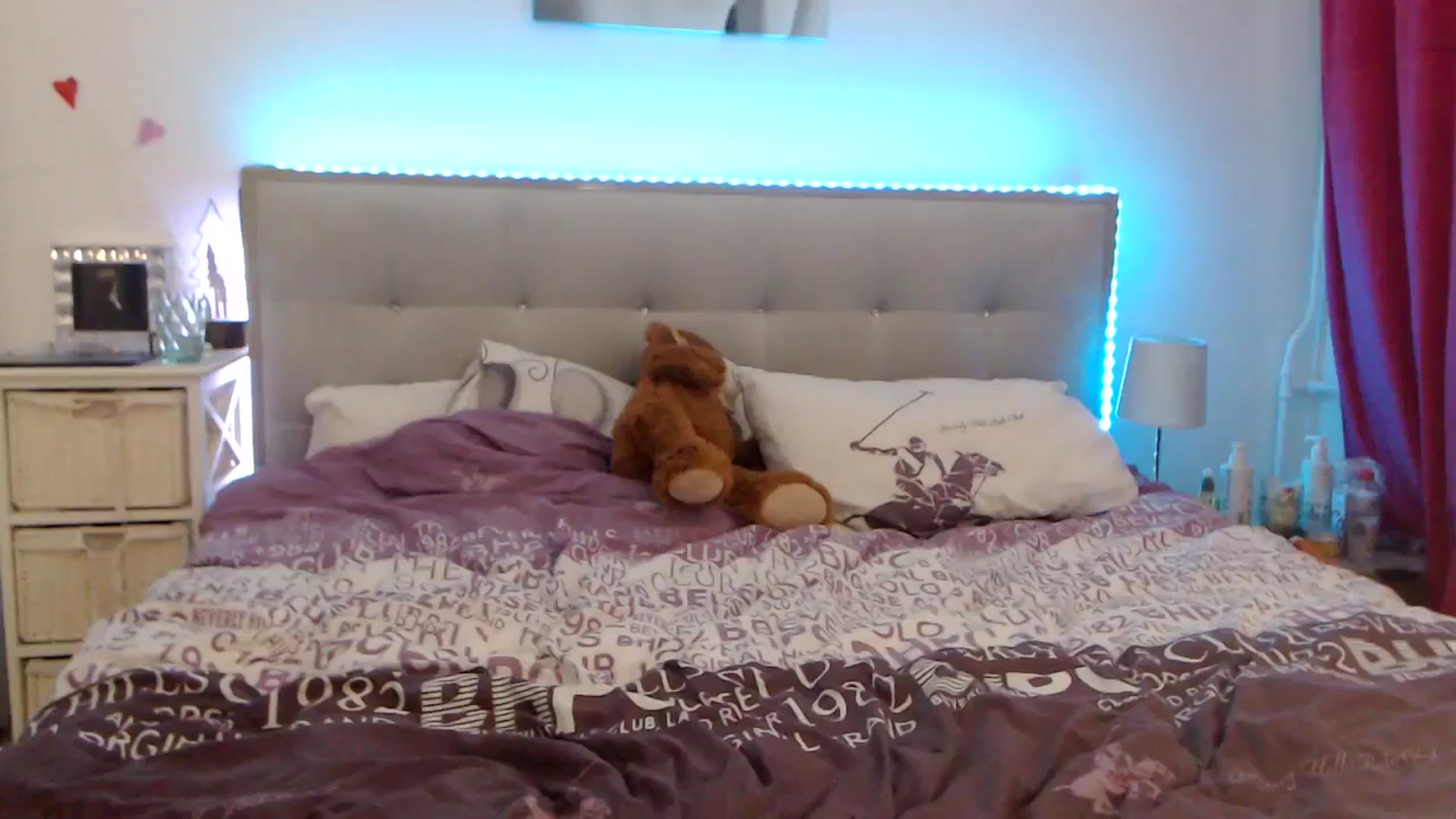 Gallery image thumbnail from CrinnaMania's myfreecams stream on, 11/10/2025, 10:37 image 18 of 20