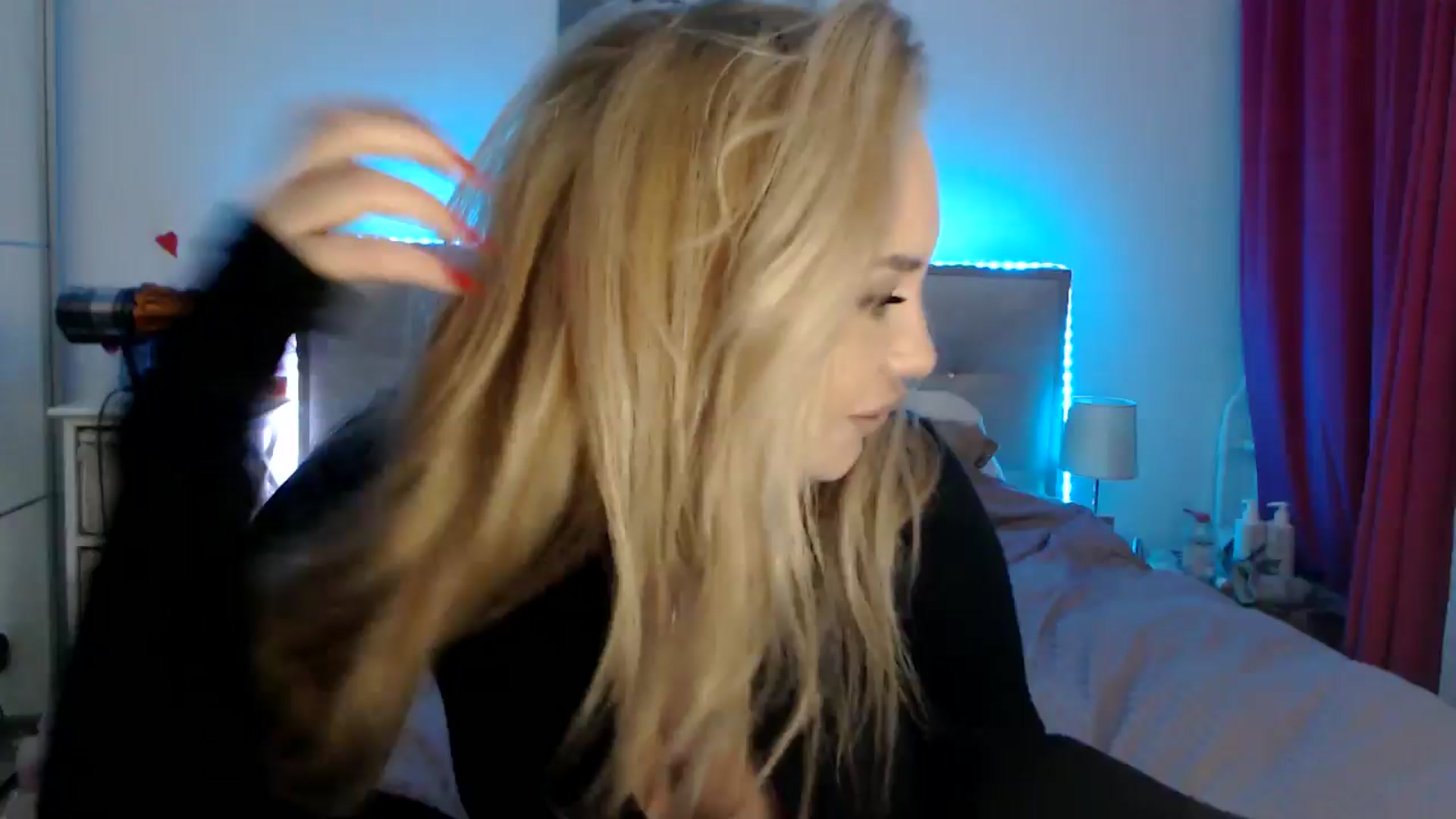 Gallery image thumbnail from CrinnaMania's myfreecams stream on, 01/06/2026, 15:12 image 1 of 20