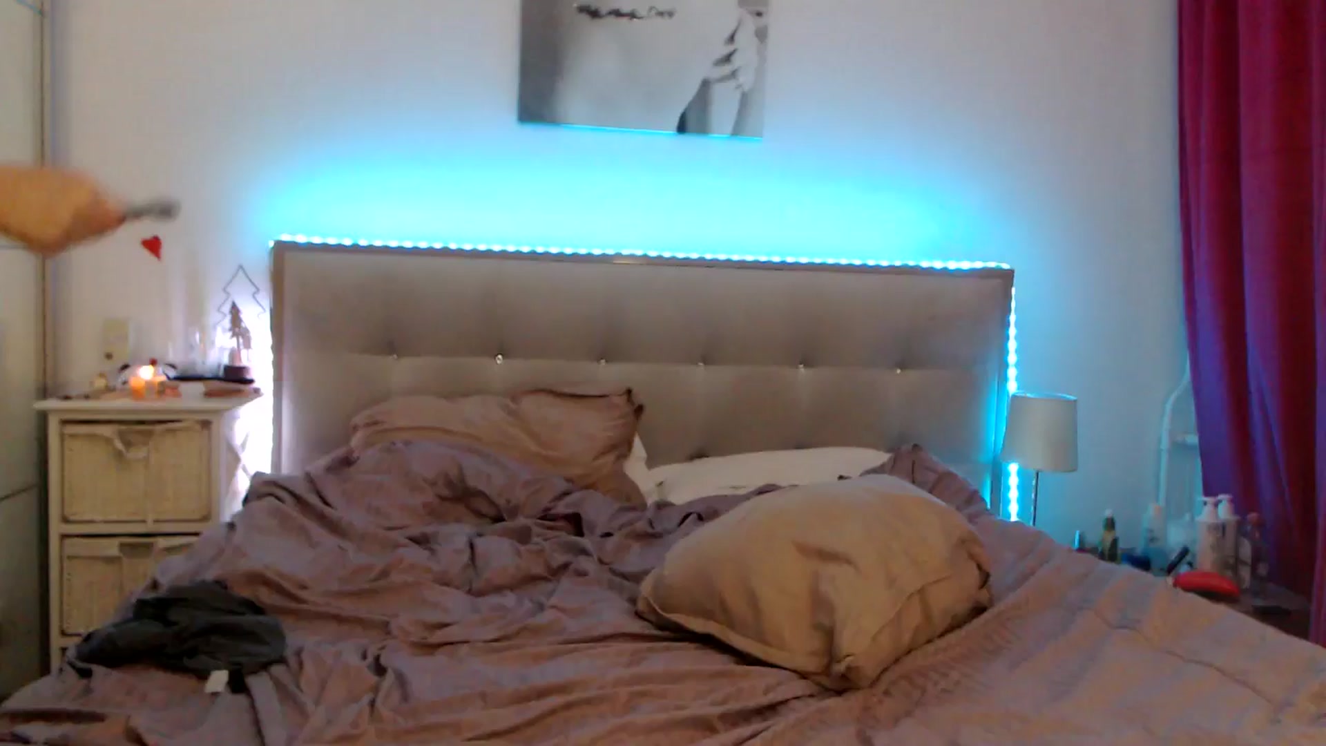 Gallery image thumbnail from CrinnaMania's myfreecams stream on, 01/08/2026, 12:04 image 15 of 20