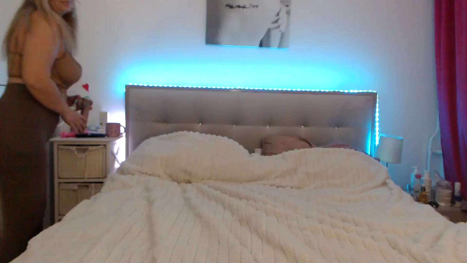 Gallery image thumbnail from CrinnaMania's myfreecams stream on, 01/22/2026, 10:03 image 19 of 20
