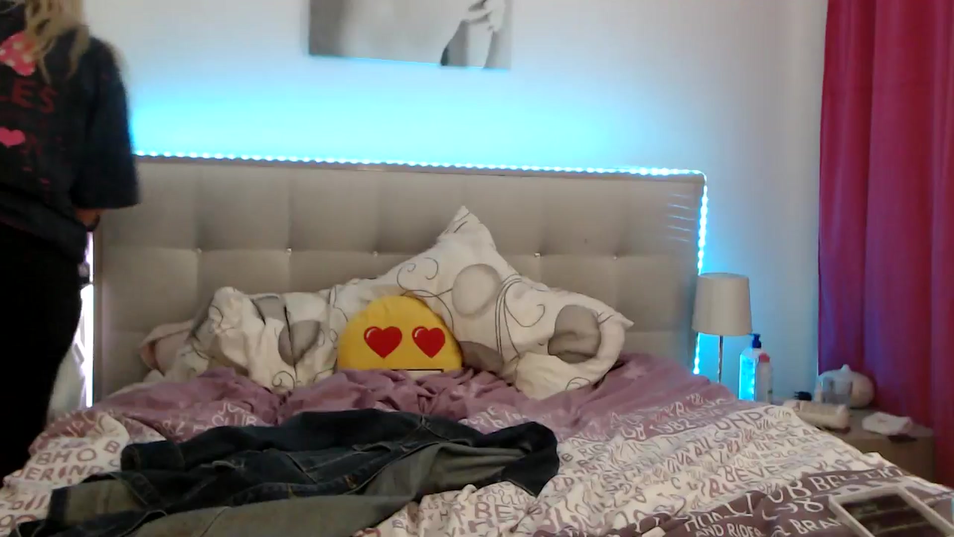 Gallery image thumbnail from CrinnaMania's myfreecams stream on, 05/04/2026, 11:13 image 19 of 20