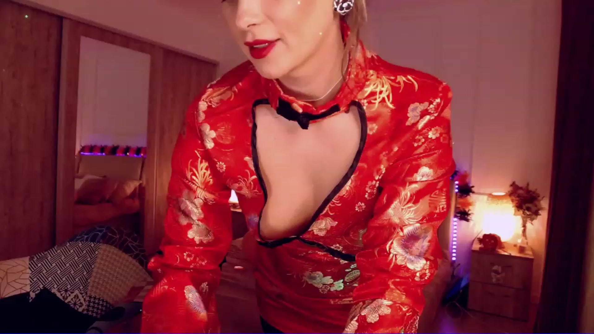 Gallery image thumbnail from Cris_Doll's myfreecams stream on, 11/01/2023, 03:31 image 15 of 20