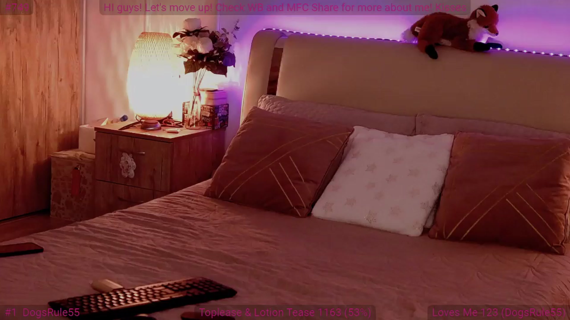 Gallery image thumbnail from Cris_Doll's myfreecams stream on, 03/21/2024, 04:28 image 13 of 20