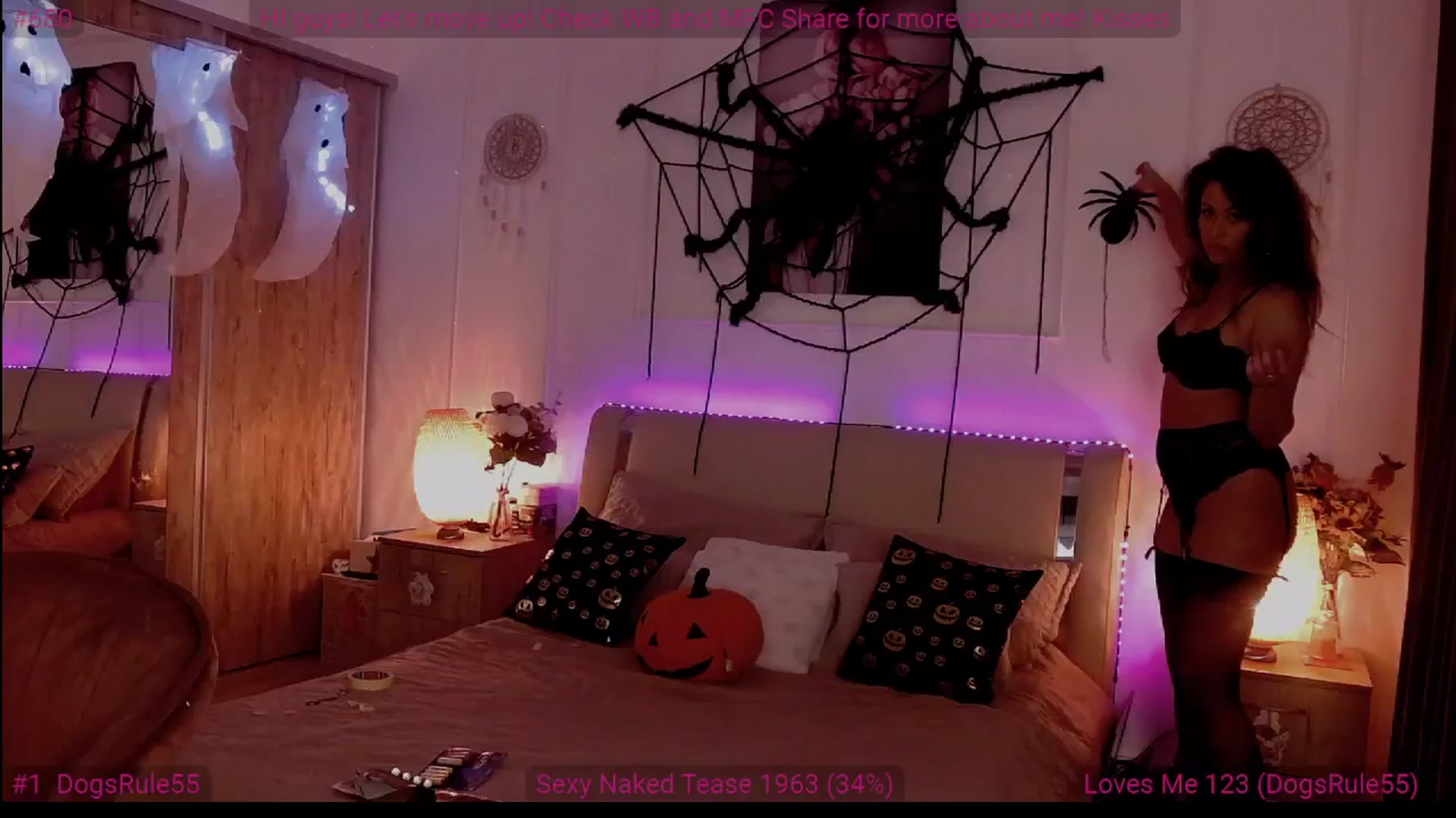Gallery image thumbnail from Cris_Doll's myfreecams stream on, 10/23/2024, 05:23 image 11 of 20
