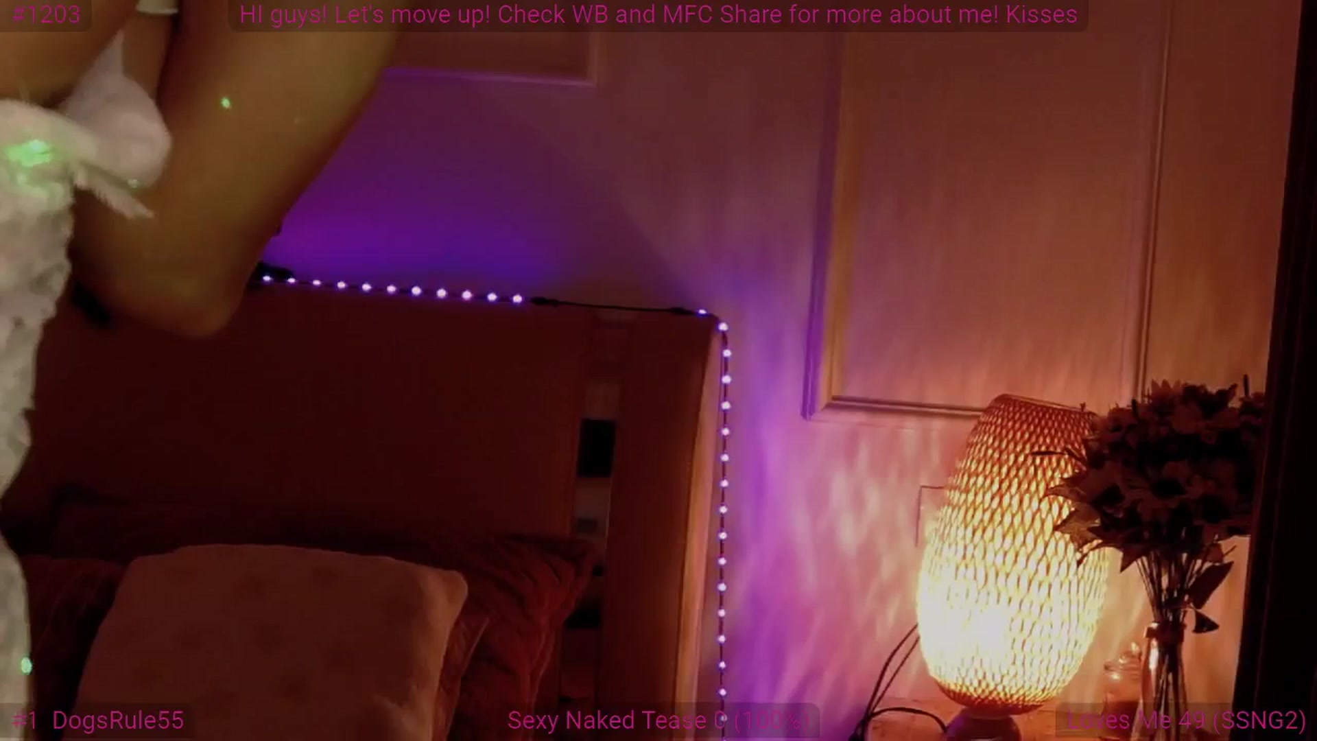 Gallery image thumbnail from Cris_Doll's myfreecams stream on, 08/31/2025, 05:15 image 5 of 20