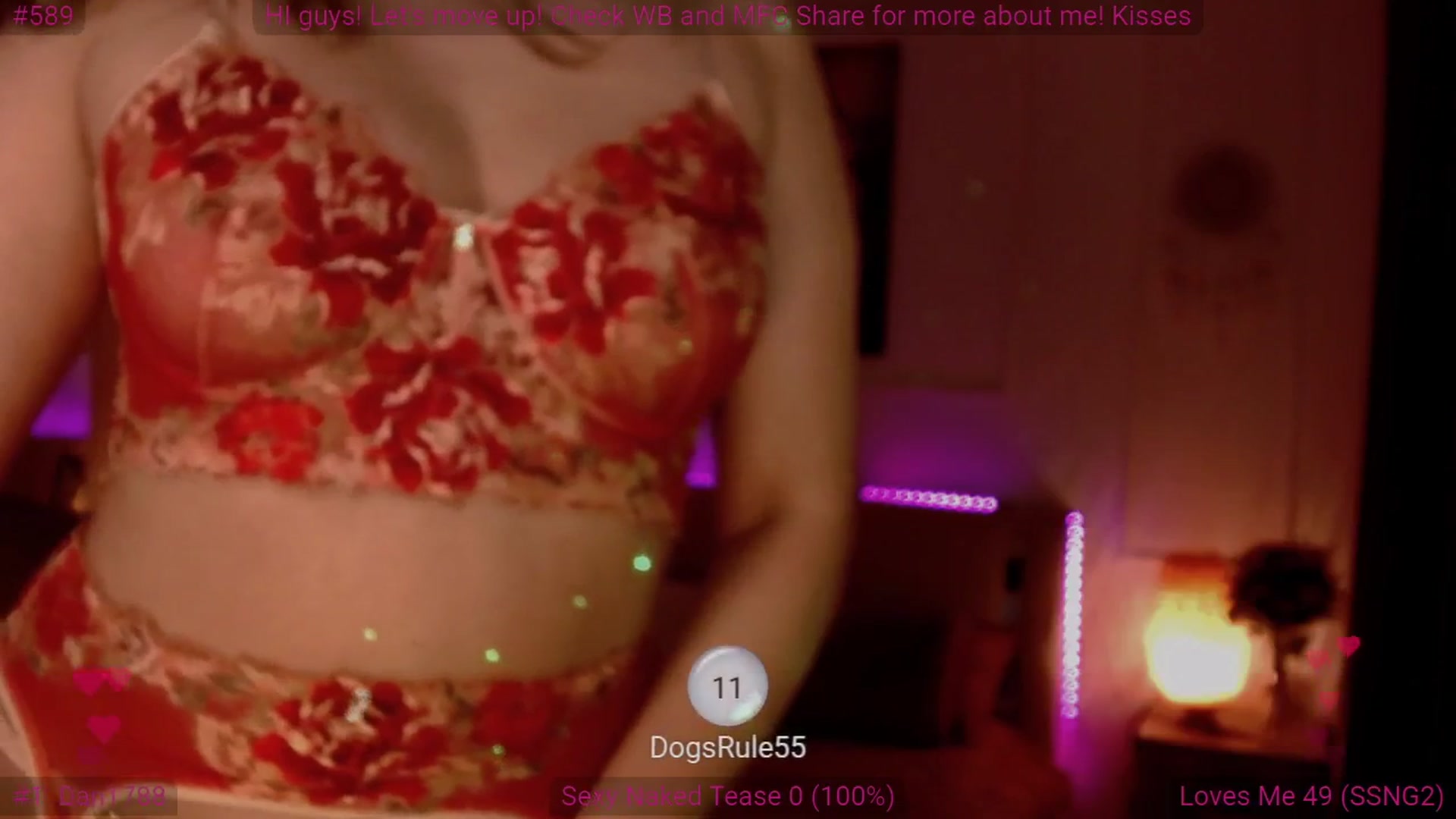 Gallery image thumbnail from Cris_Doll's myfreecams stream on, 12/11/2025, 05:23 image 10 of 20