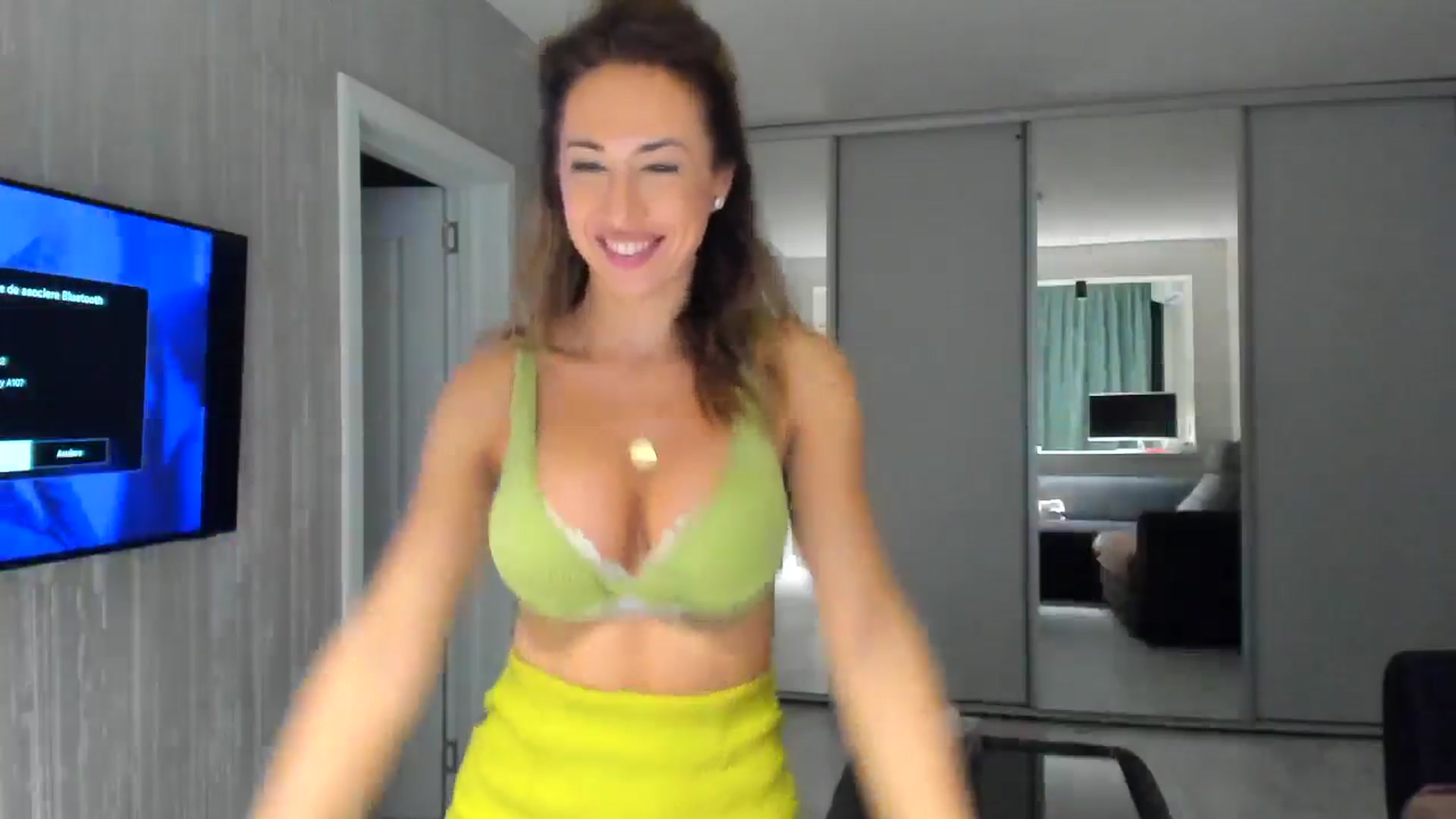 Gallery image thumbnail from CrissMiss's myfreecams stream on, 07/26/2025, 20:29 image 6 of 20