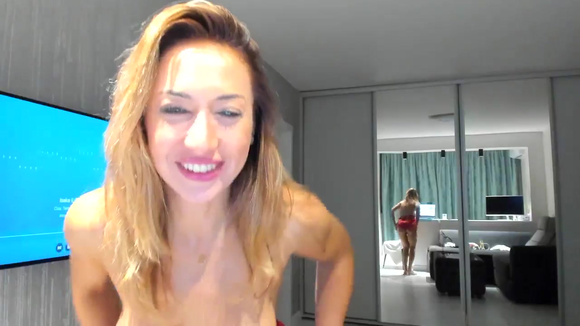 Gallery image thumbnail from CrissMiss's myfreecams stream on, 09/06/2025, 19:28 image 12 of 20