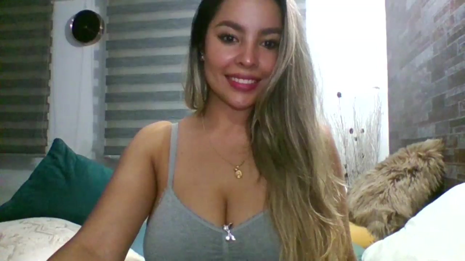 Gallery image thumbnail from Cristal_2018's myfreecams stream on, 09/26/2024, 24:57 image 9 of 20